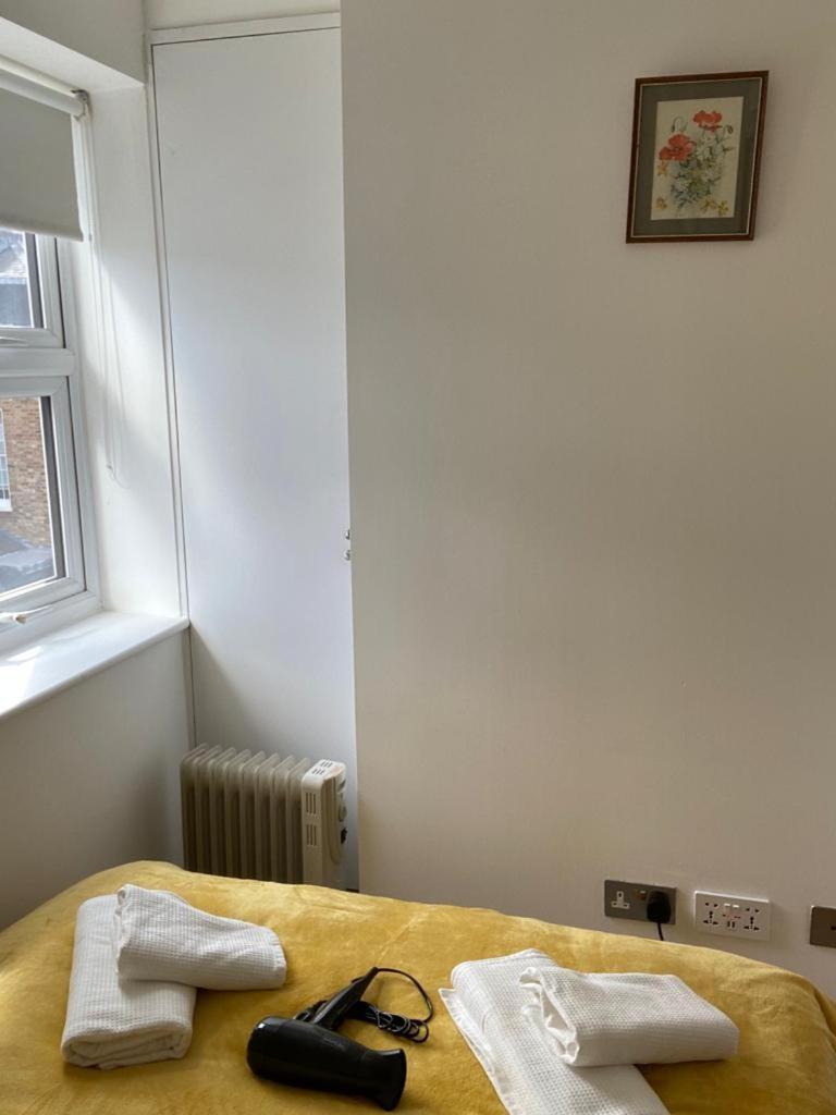 Lovely Private In Euston,