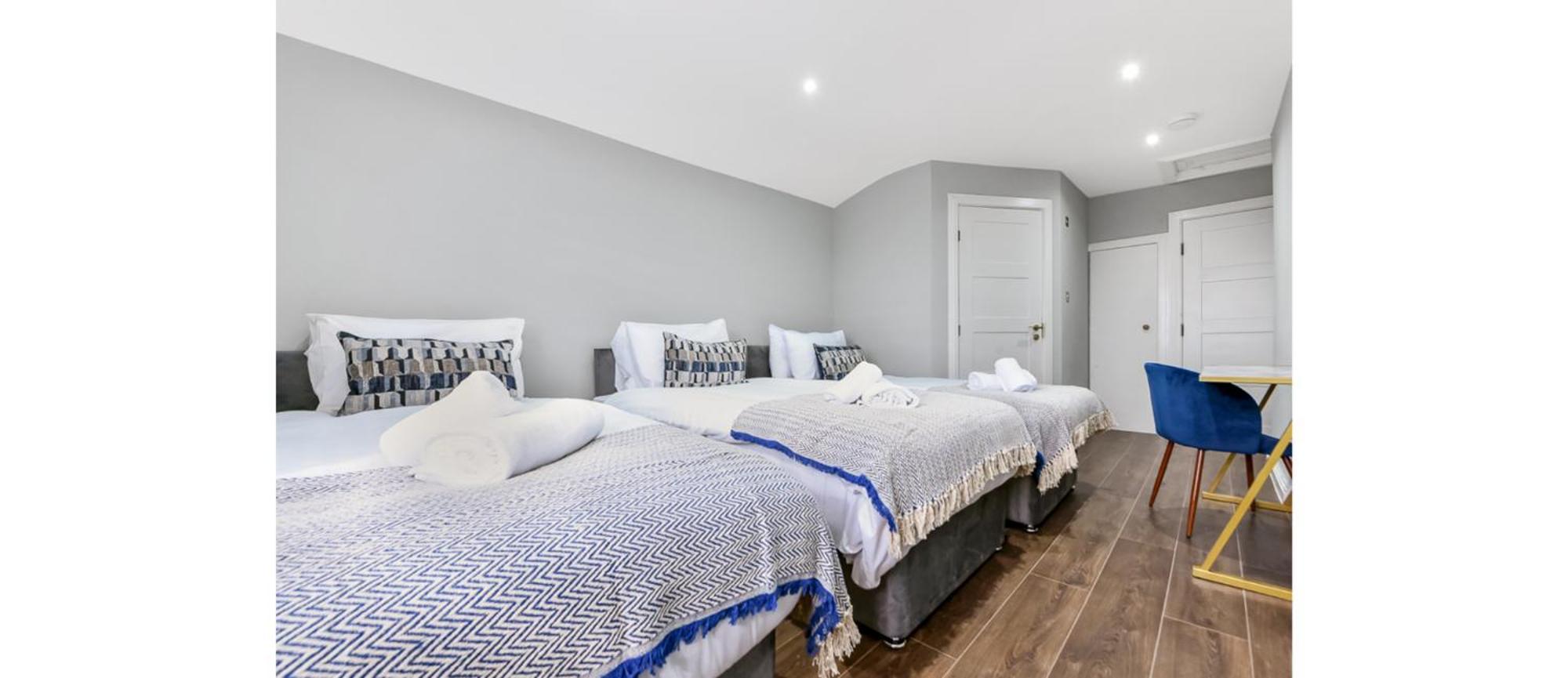 Cozy 3 Bedroom Flat In London! Apartamento Londres