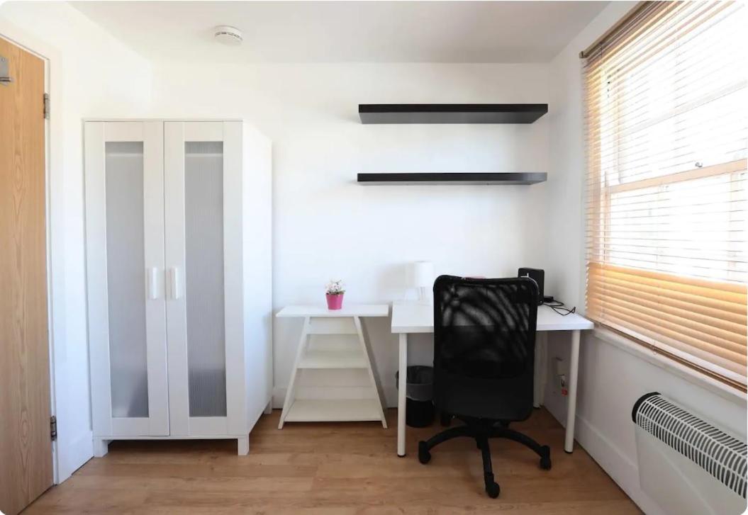Lovely Private Bedrooms In Euston, * London