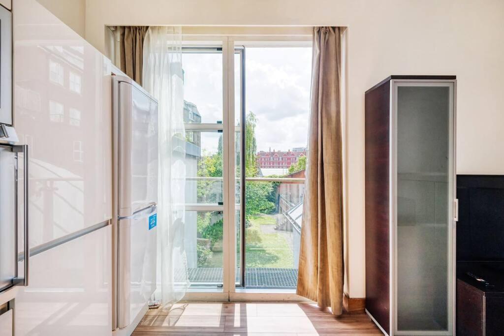 2 Bedroom Flat Edgware Road Apartamento Londres