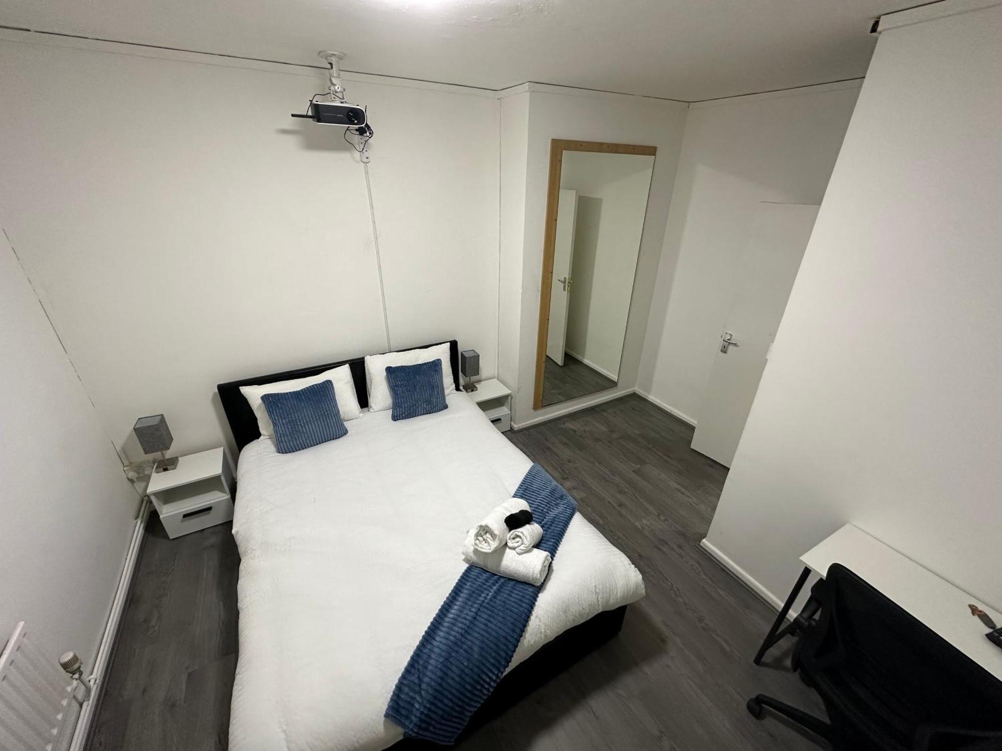 Unique Double Bedroom Apartamento Londres