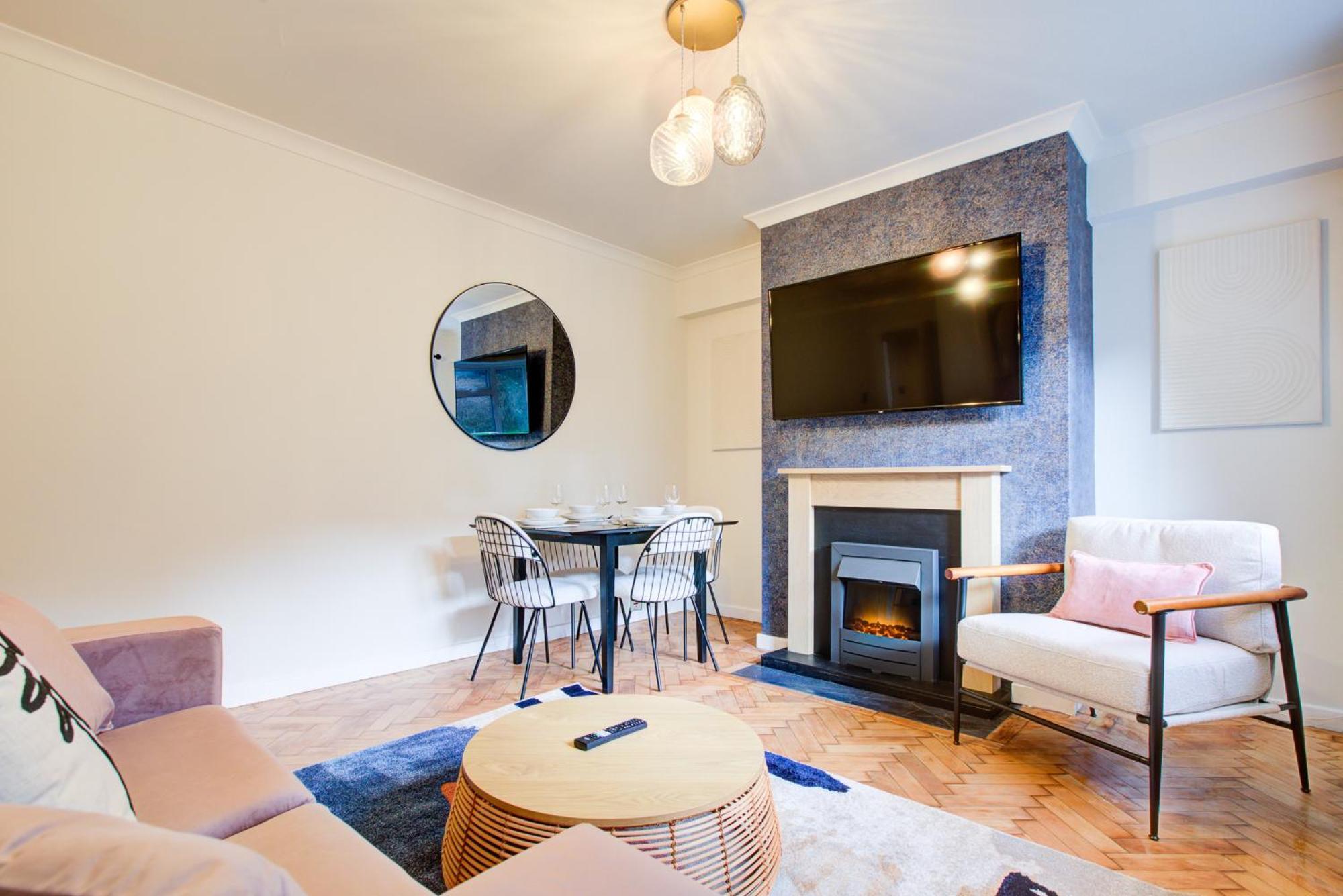 Apartment Artsy Serviced - Highgate