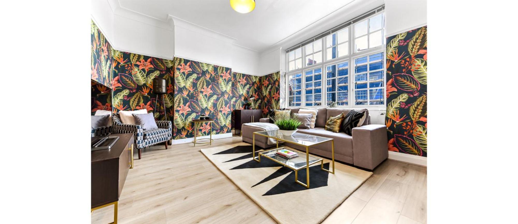 Stylish Living: 3-bd Close To Everything! Apartment London