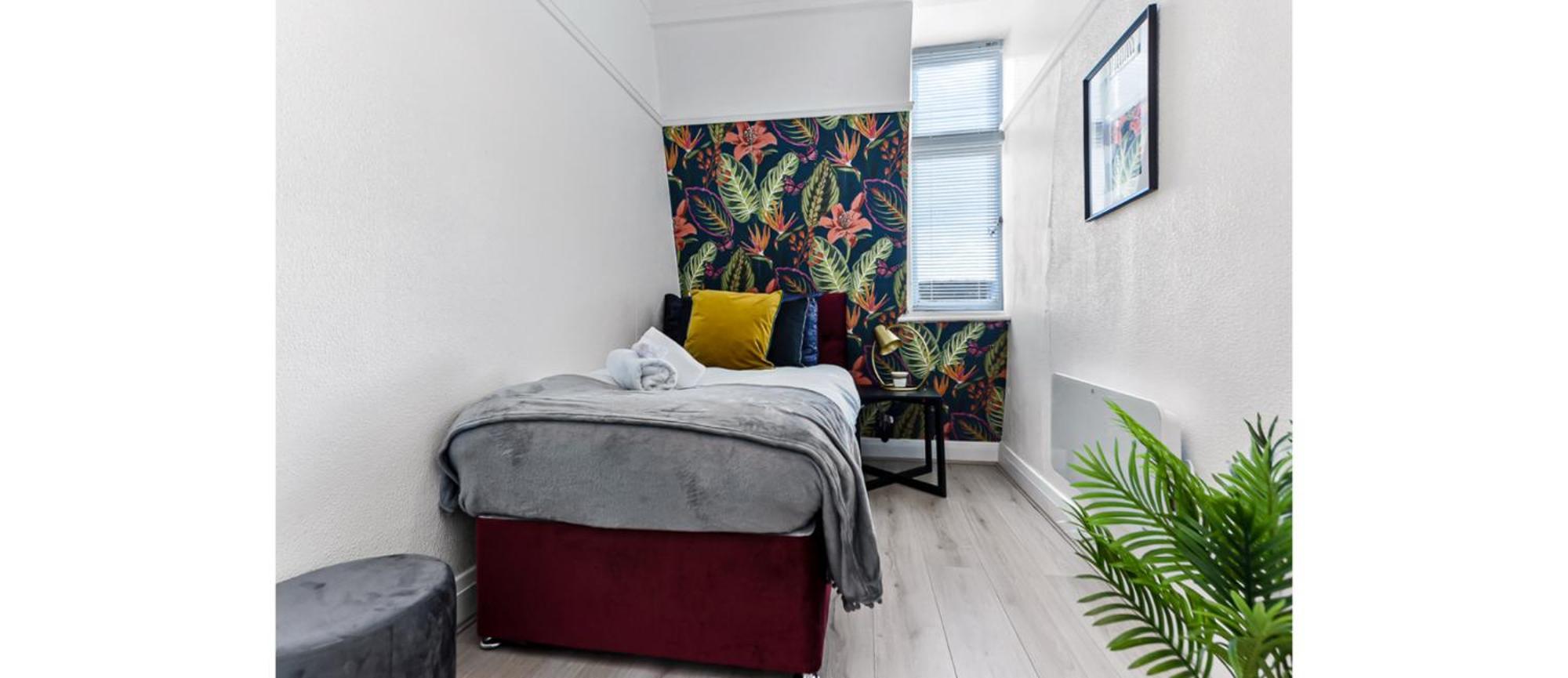 Apartment Stylish Living: 3-bd Close To Everything! *