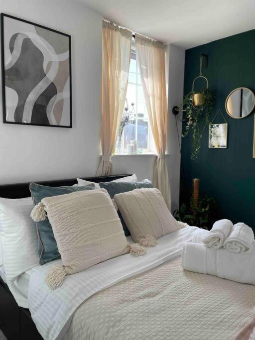 Stylish Putney Village Flat Apartment *