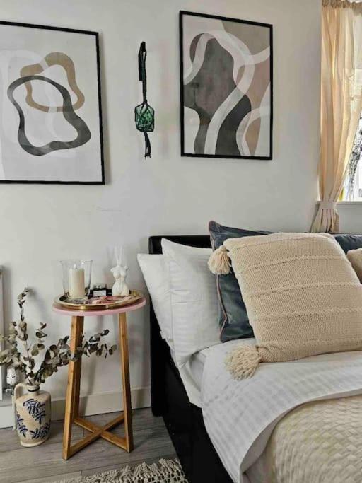 Apartment Stylish Putney Village Flat