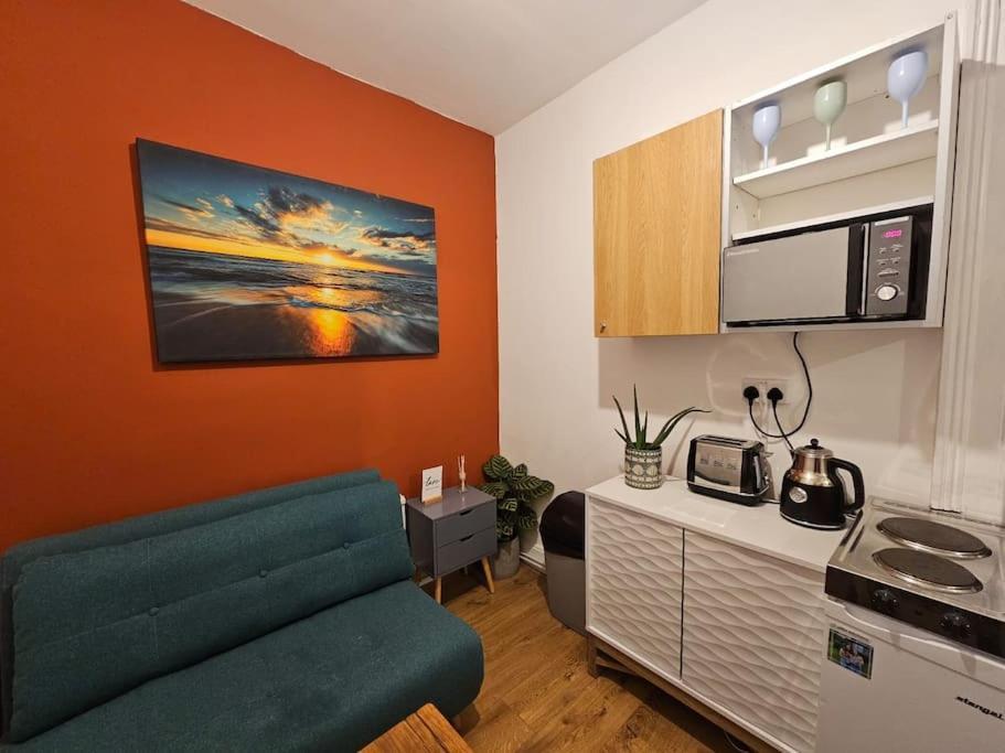 Fulham One Bedroom Flat Apartment *
