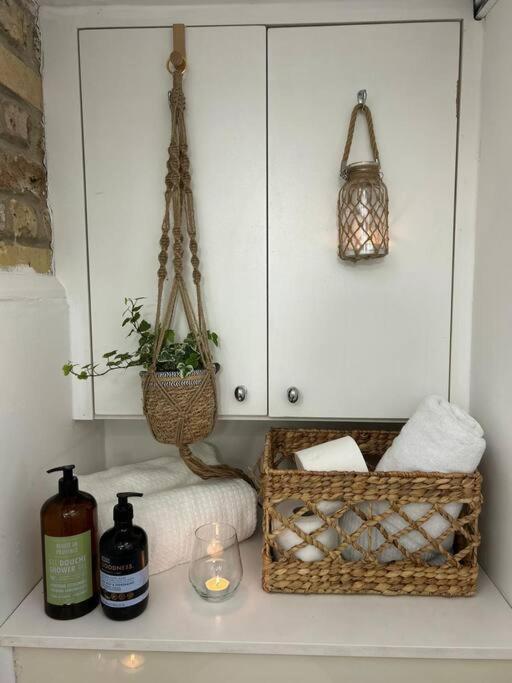 Charming Fulham Flat Apartamento Londres