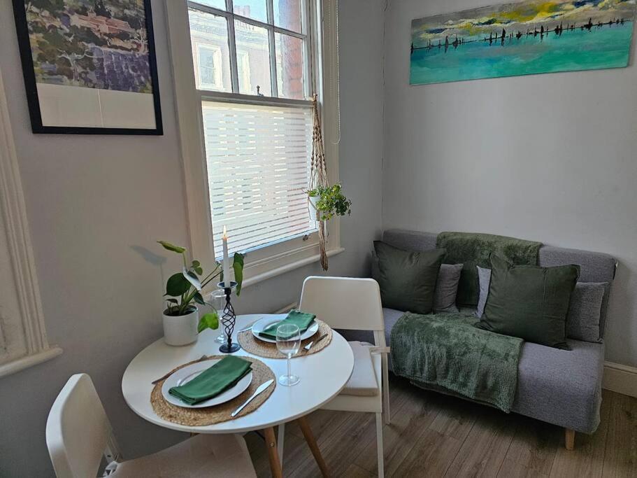 Beautiful And Spacious Flat London