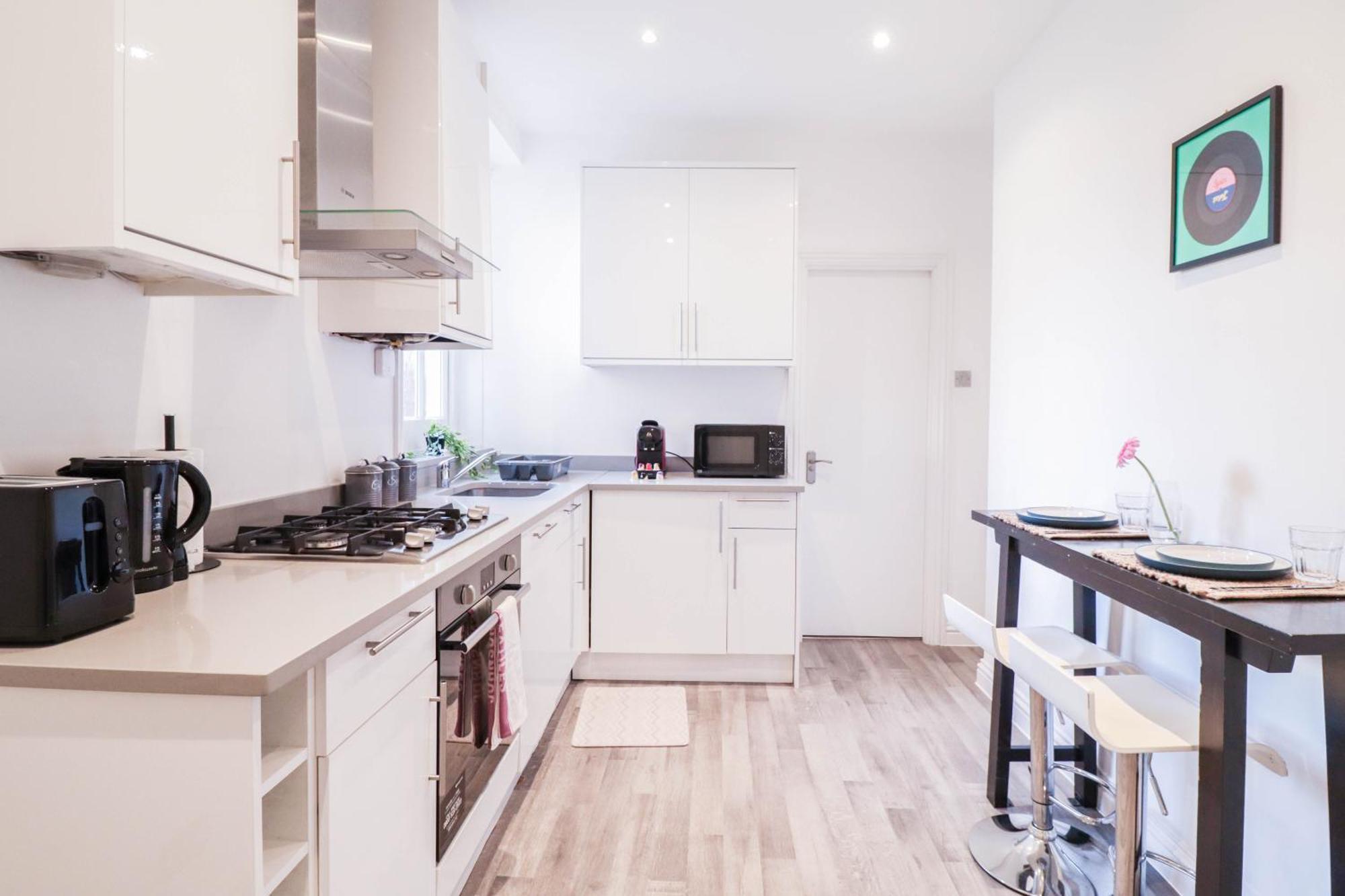 Stylish 1 Bedroom In Apartamento