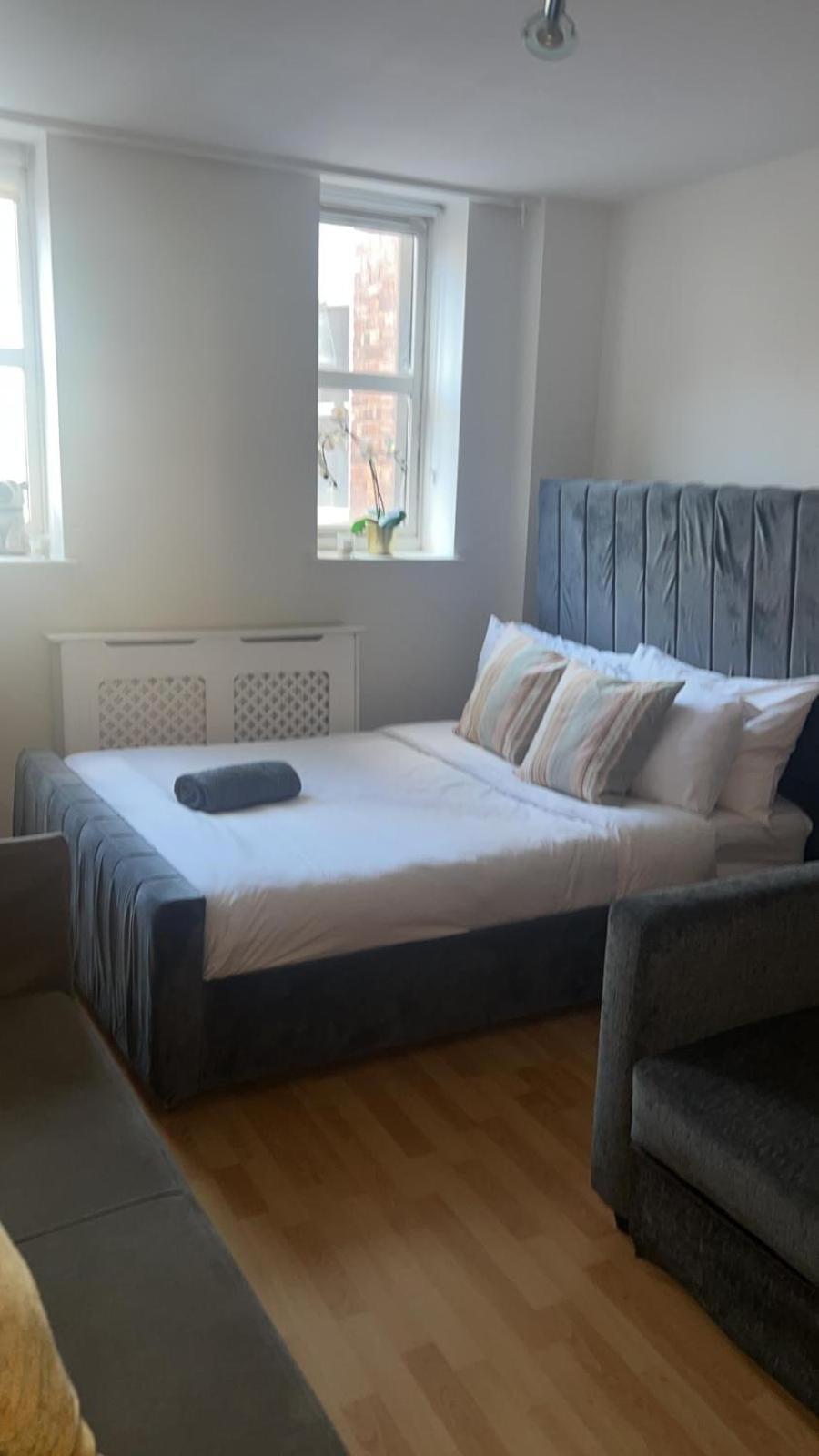 In Oxford Street Guest house London