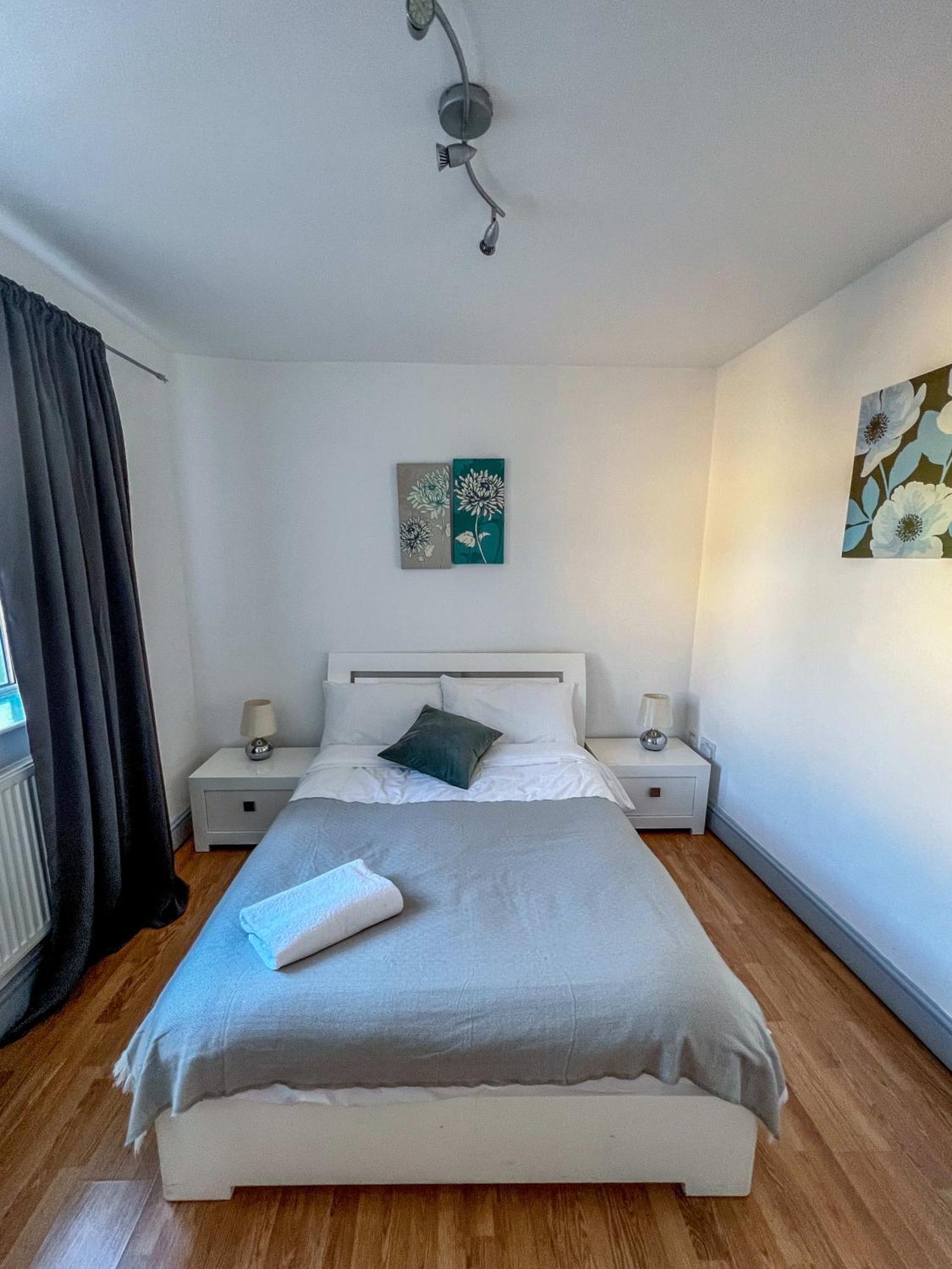 Shoreditch - Lovely Two-bedroom *