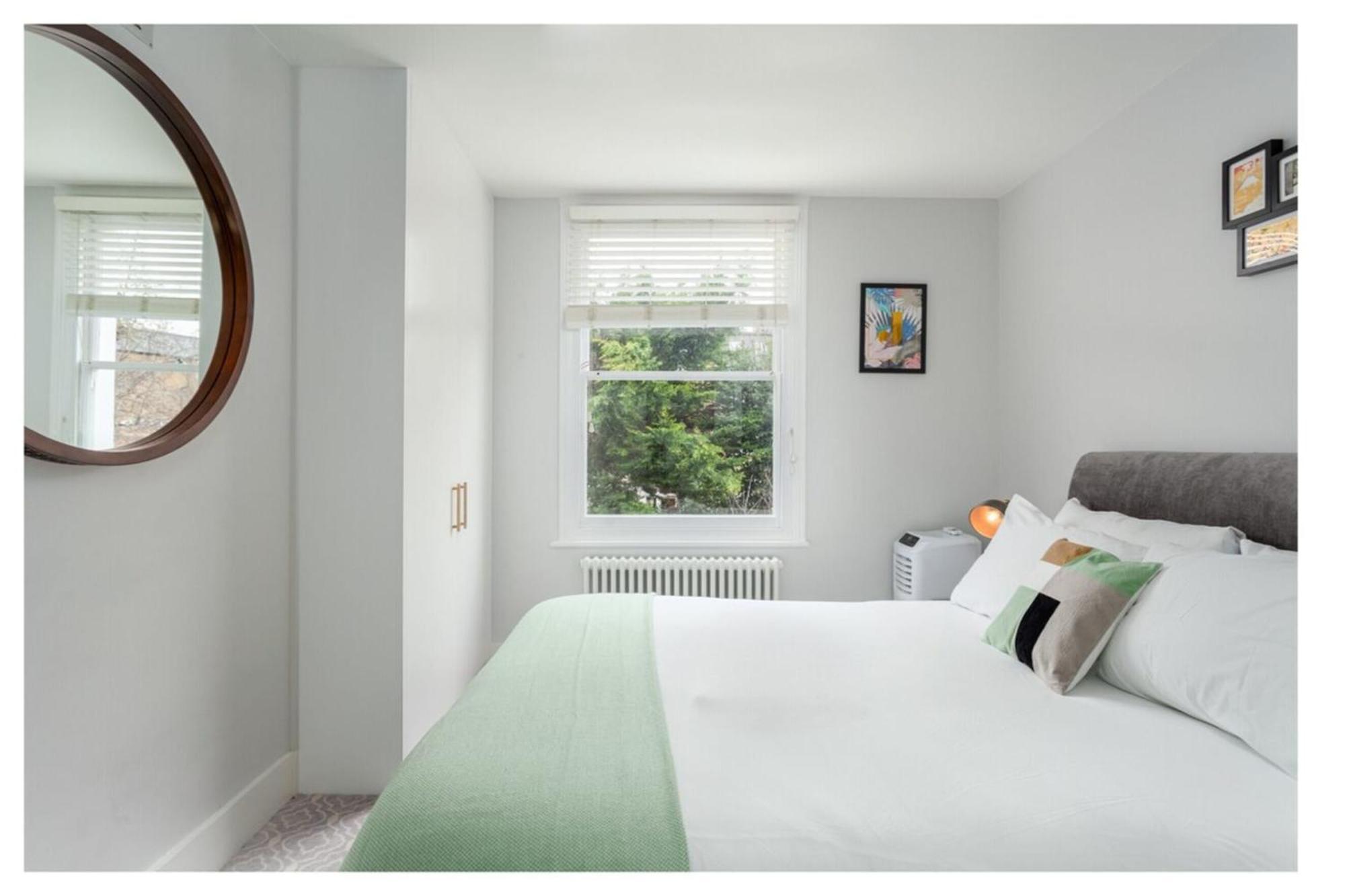 Chic 3bd Maisonette Wroof Terrace - Wandsworth! *