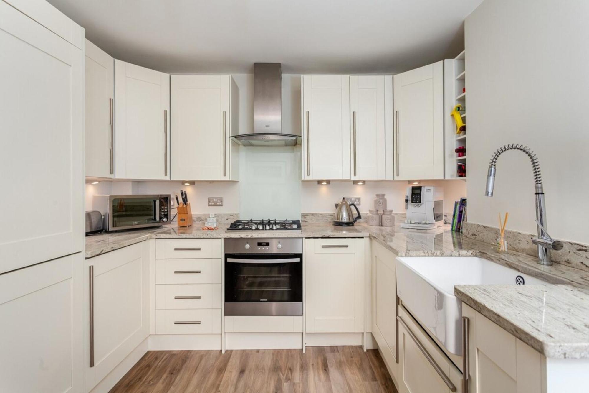 Chic 3bd Maisonette Wroof Terrace - Wandsworth! Apartment *