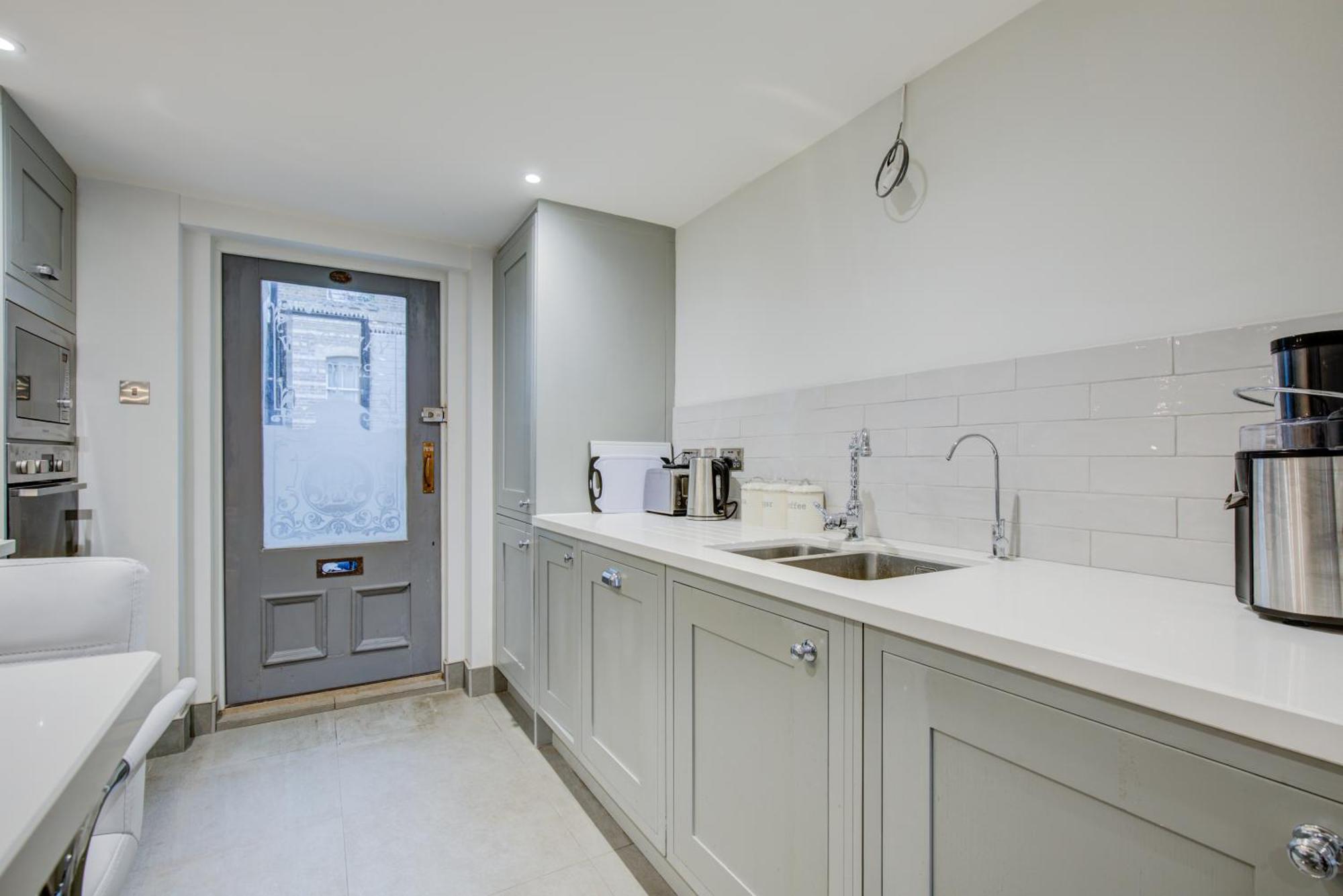 Apartment Victoria Belgravia Townhouse