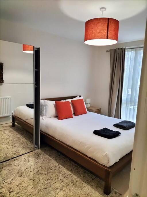 Apartamento Spacious 2-bedroom In Location, Modern Amenities, Walking Distance To Attractions *