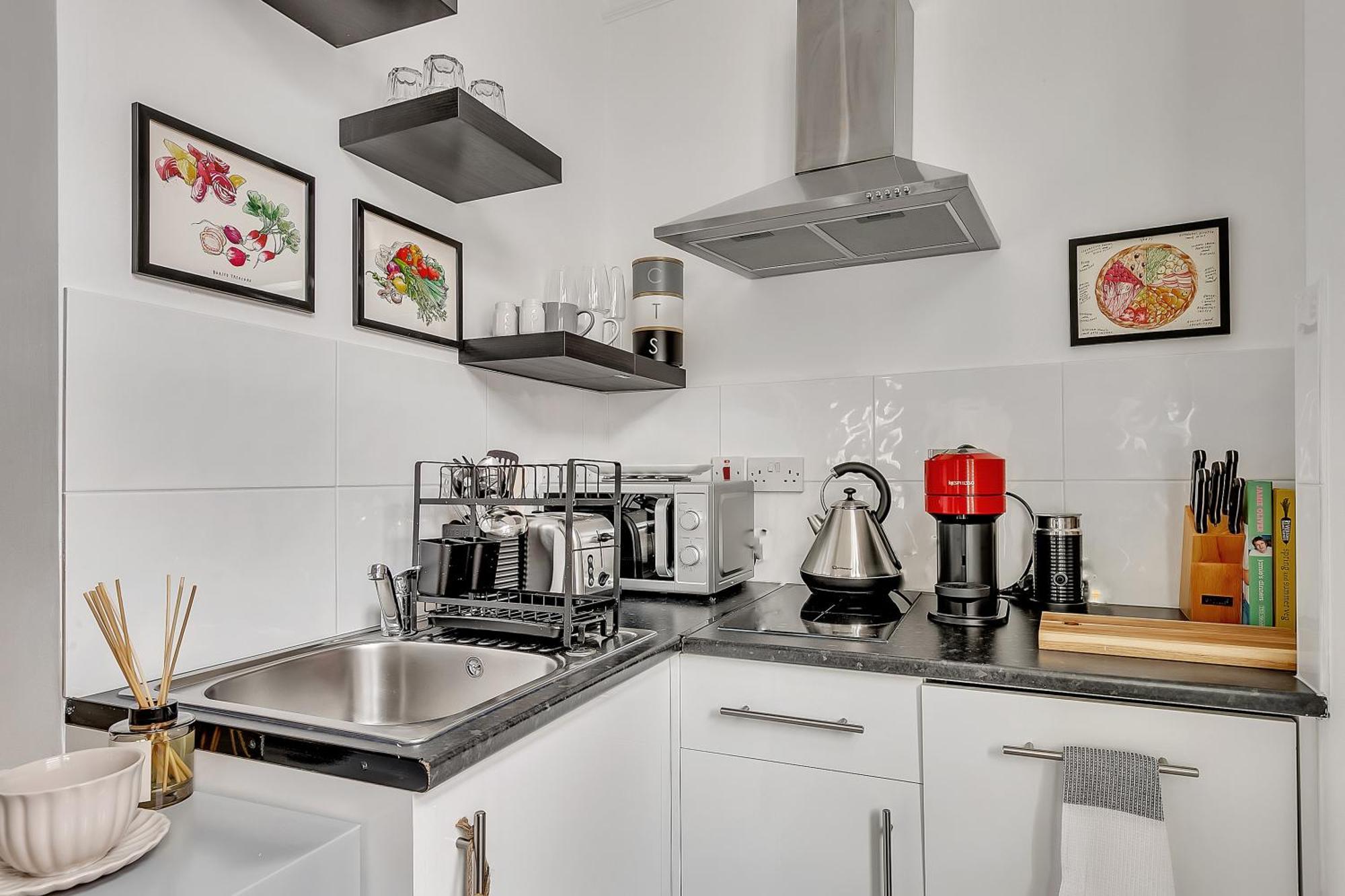 Lovely Kensington Apartment
