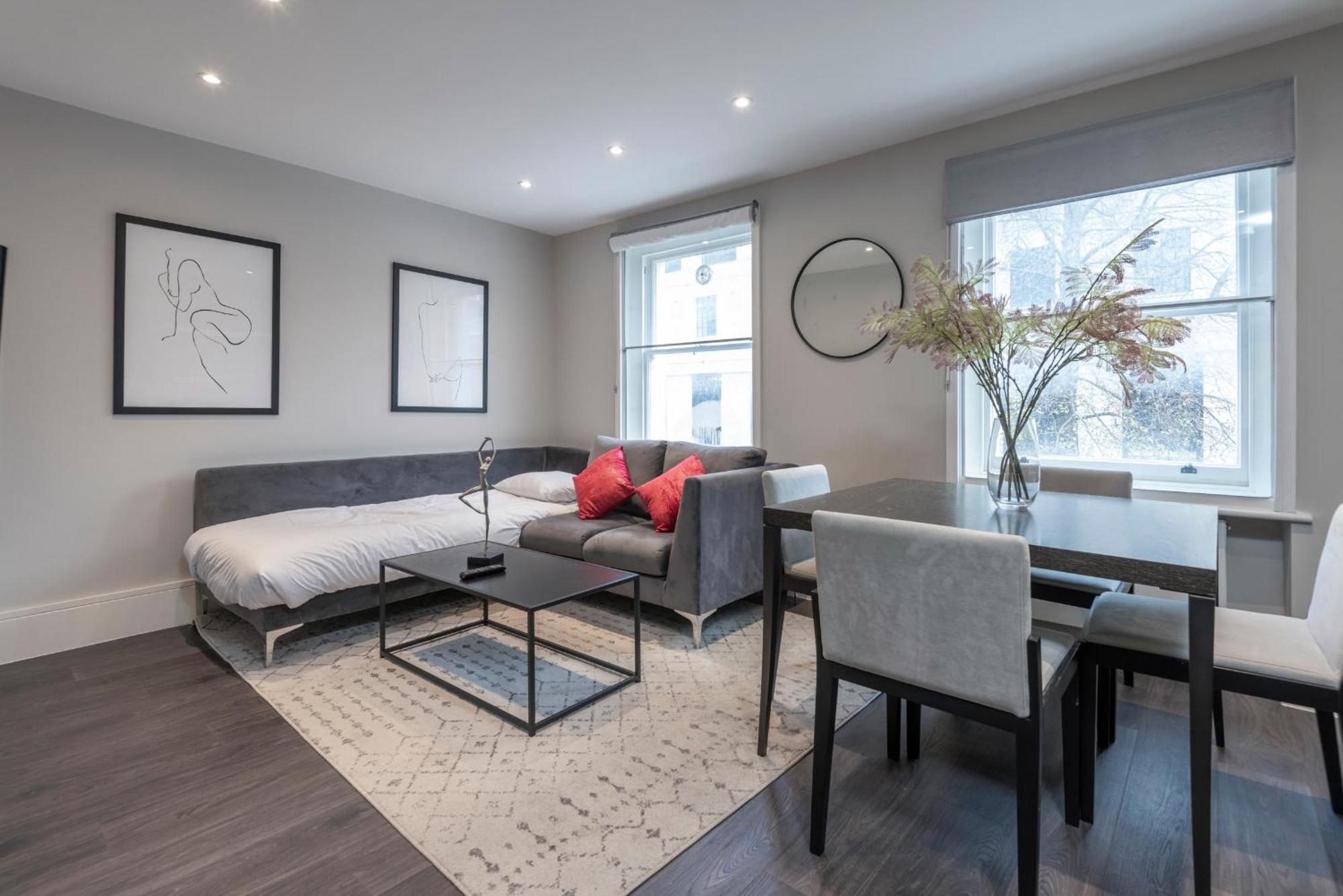 Luxury Georgian House In Marylebone: Modern 1-bed Retreat Apartment