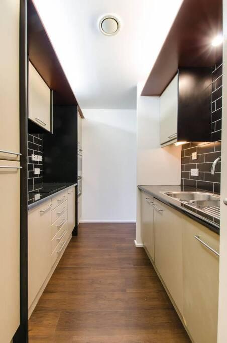 Apartment Large 1 Bed Flat Near Hyde Park London
