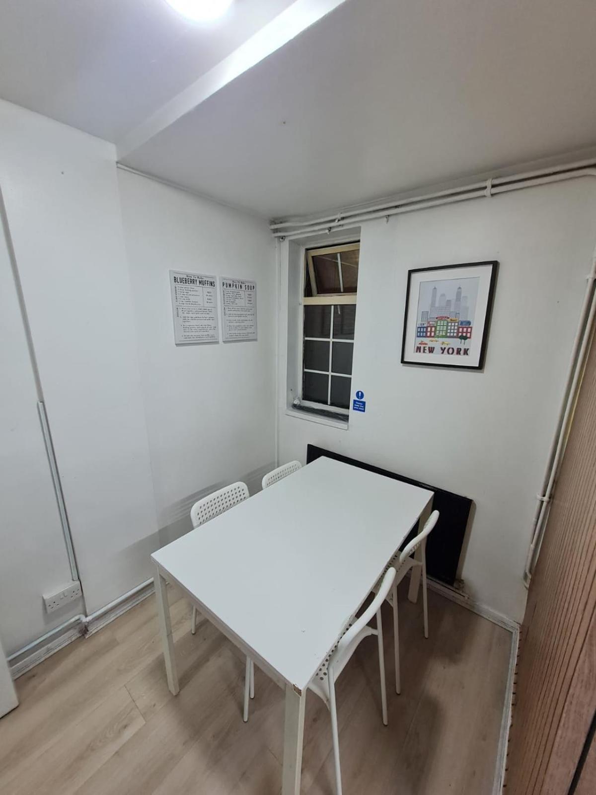 E2 Casa de hóspedes *