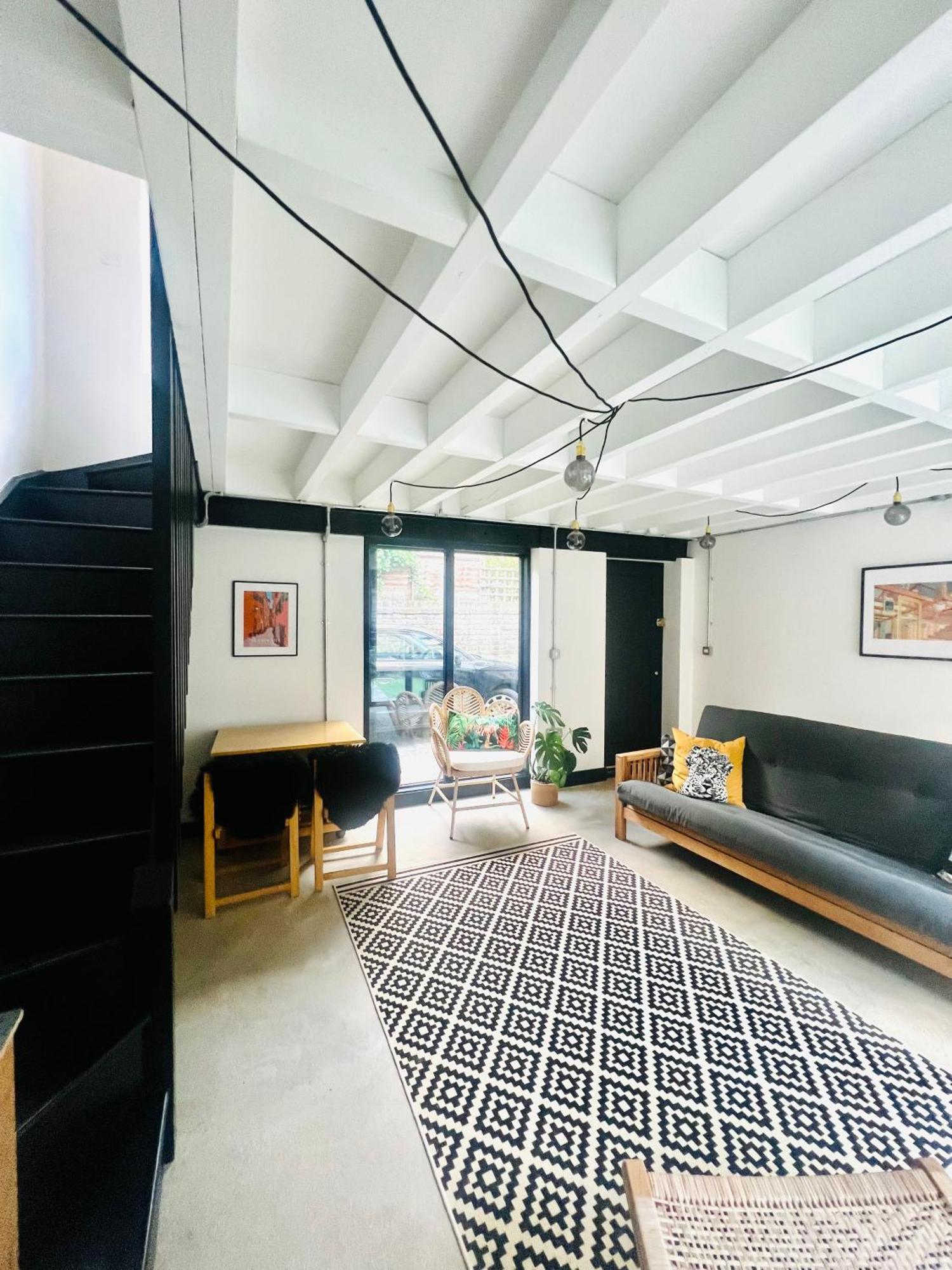 Private In Mews House London