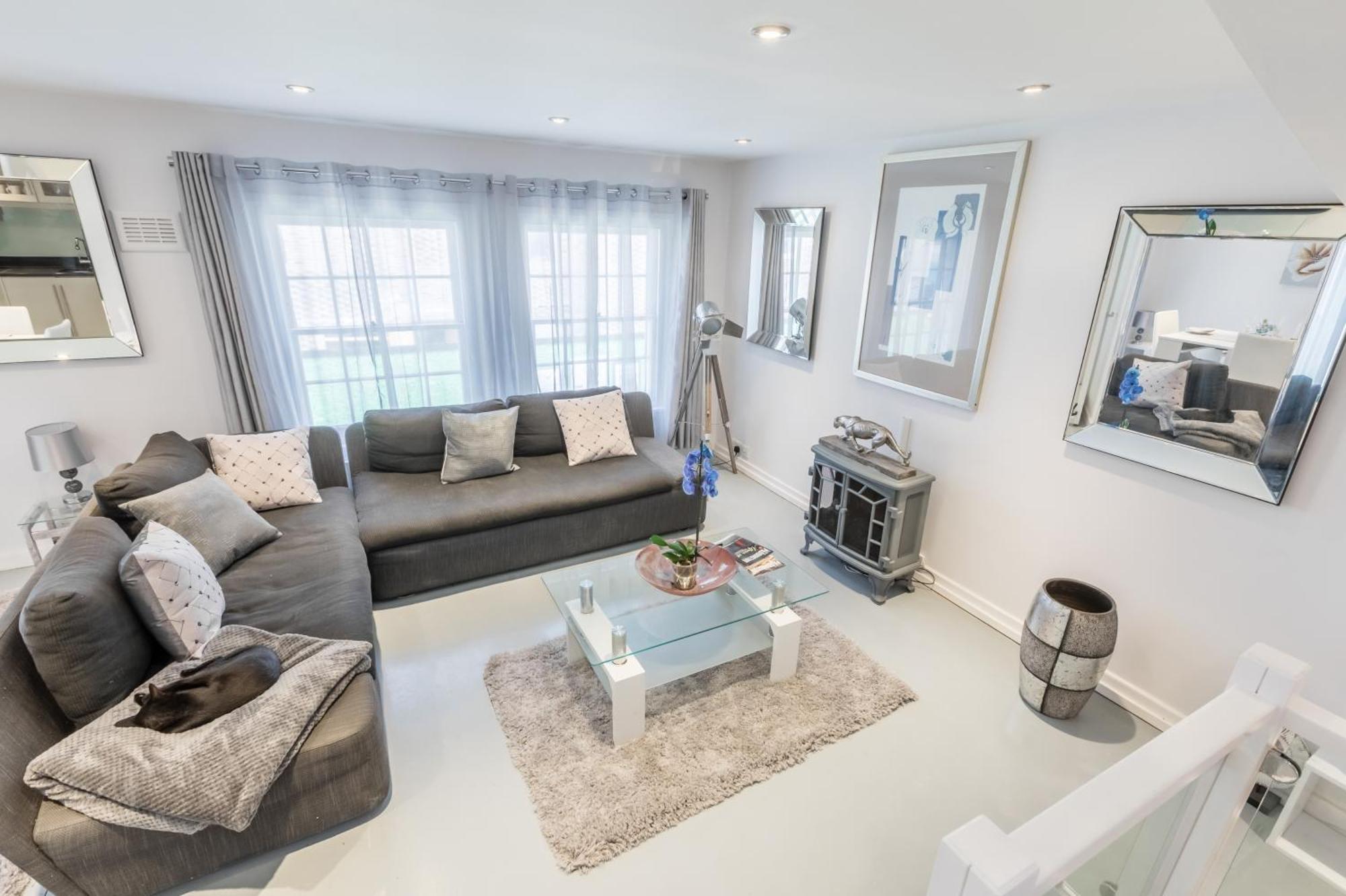 Holiday home Comfortable 4 Bed Mews Town House Near Hyde Park
