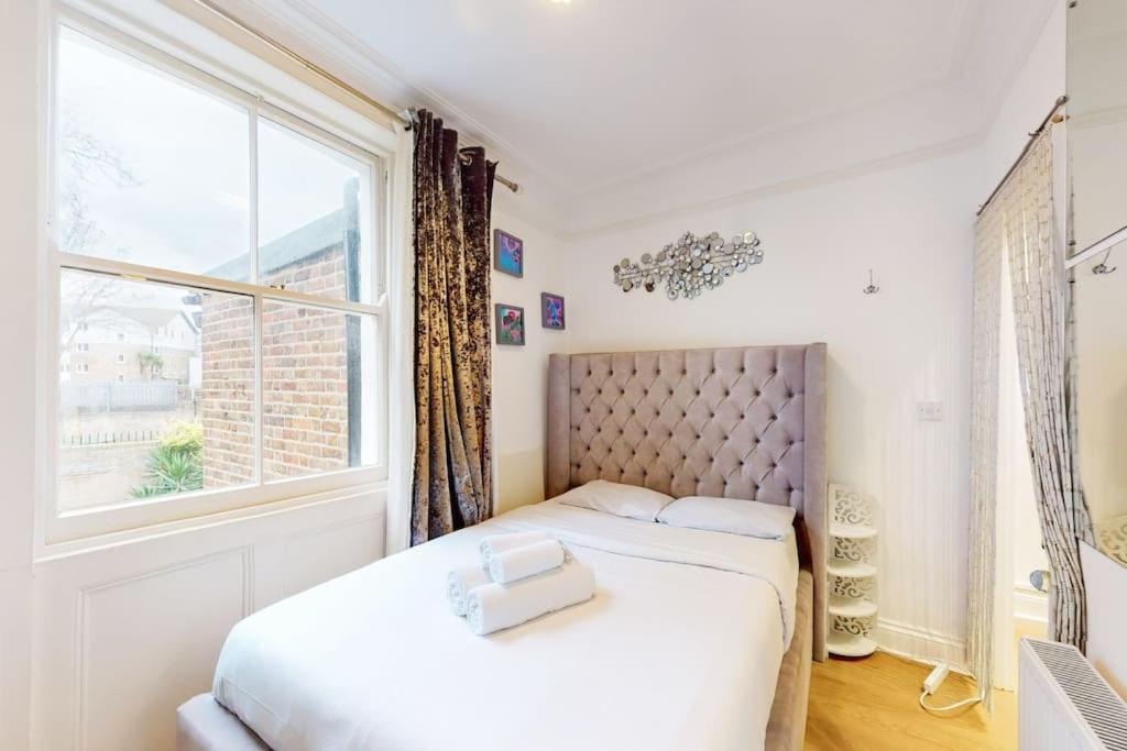 Cozy 1 Bedroom Flat In Walham Green Apartment *