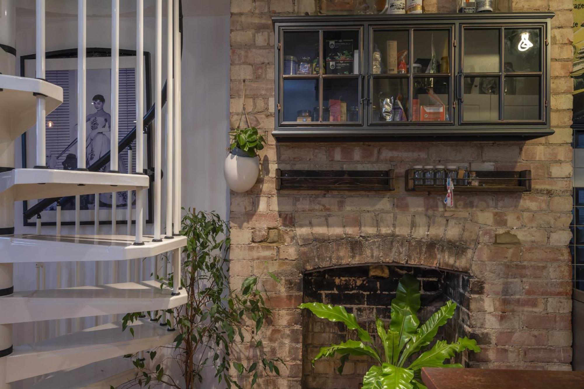 Apartment Heart Of Hackney Cosy 1br Loft Apt. London