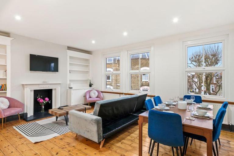 Apartment Stylish In Fulham Zone 2 With Private Roof Terrace
