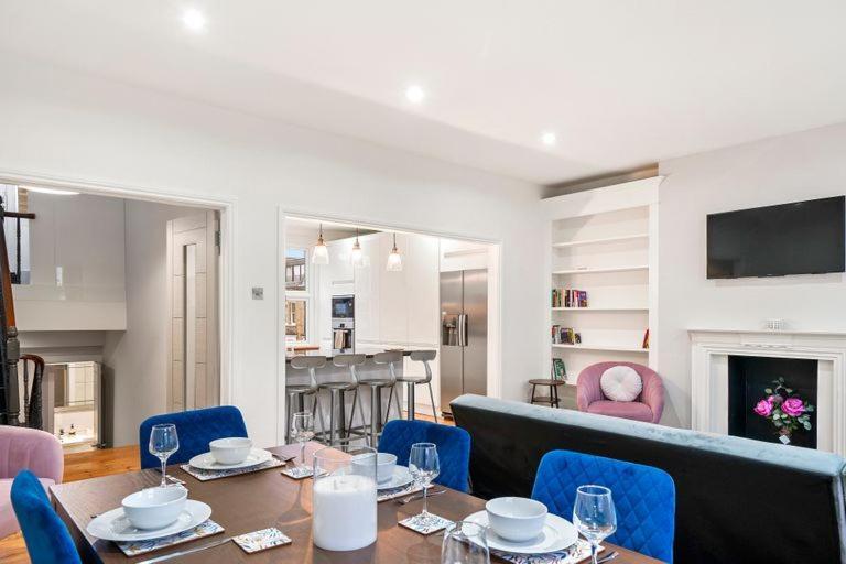 Apartment Stylish In Fulham Zone 2 With Private Roof Terrace London