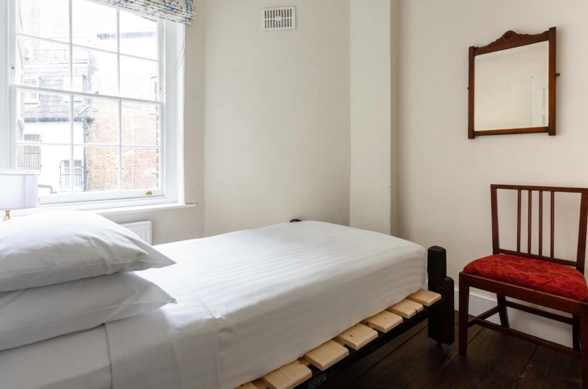 The Hearts Of Old 3 Bedroom In The West End *