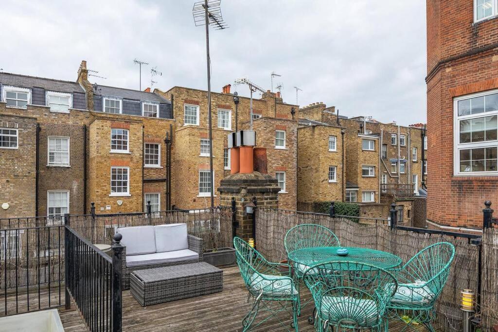 Exceptional Mews House In Chelsea Apartment *