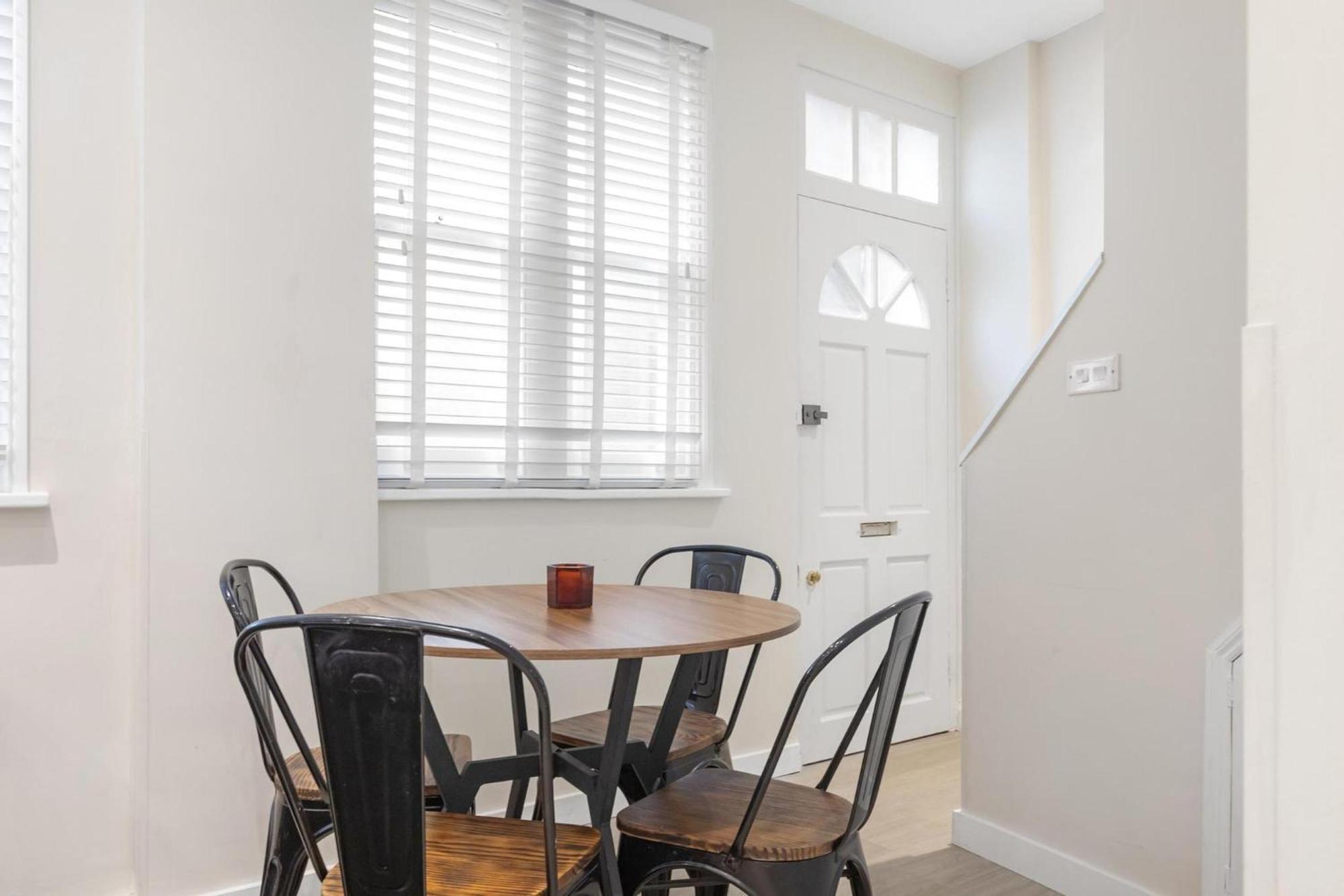 Quaint Homes In Chelsea Holiday home