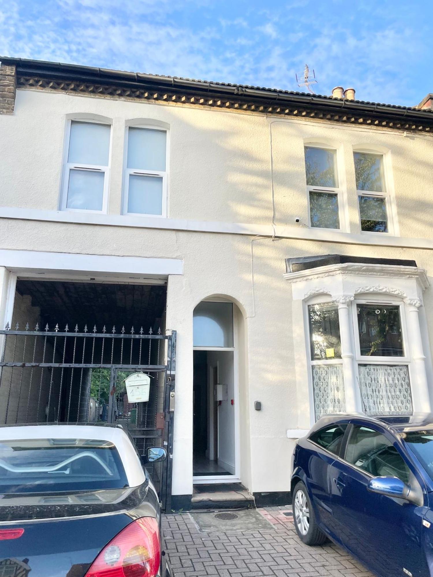Guest house Luxury En-suite Double Bedroom Stratford E15