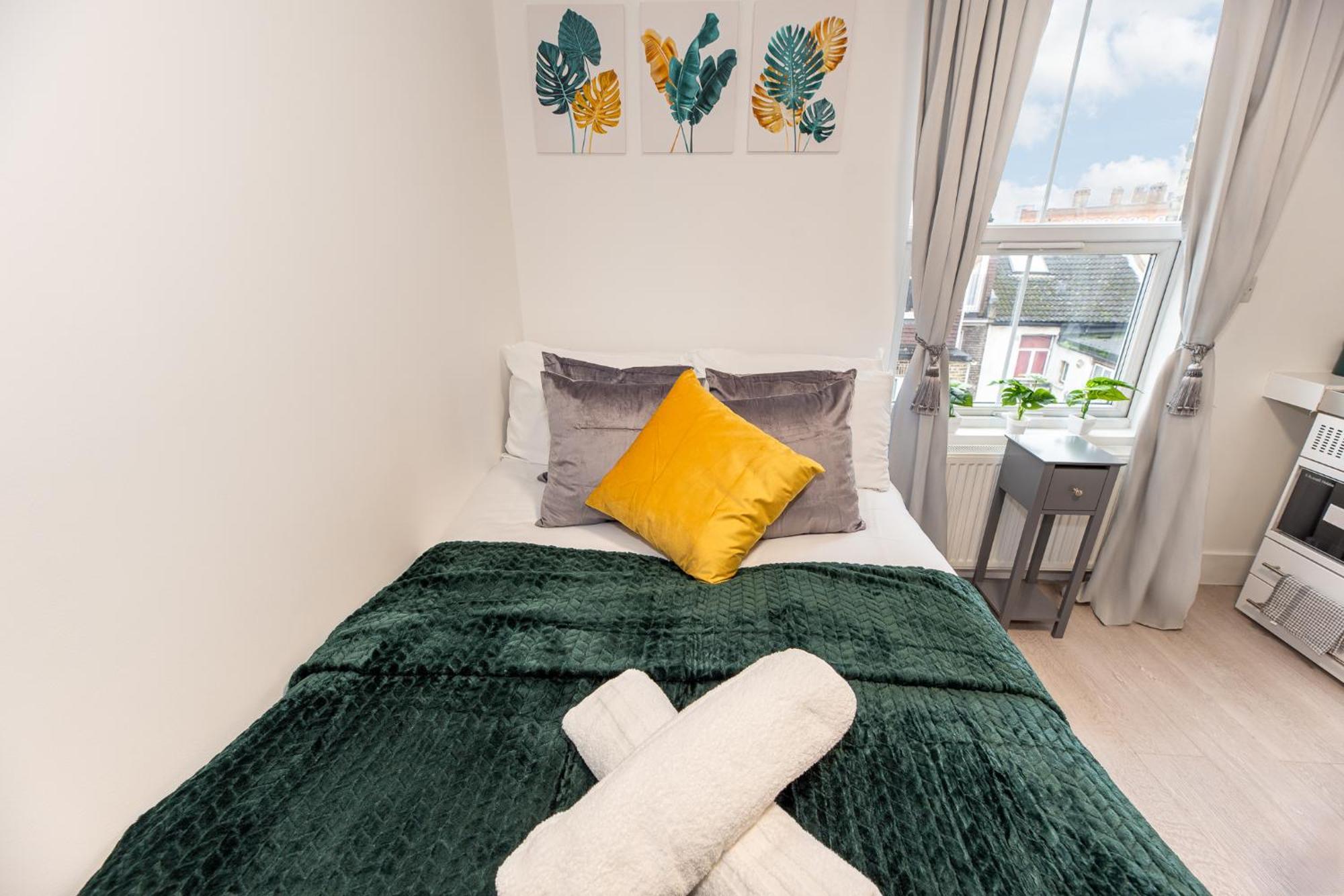 Small And Trendy 3b Apartamento
