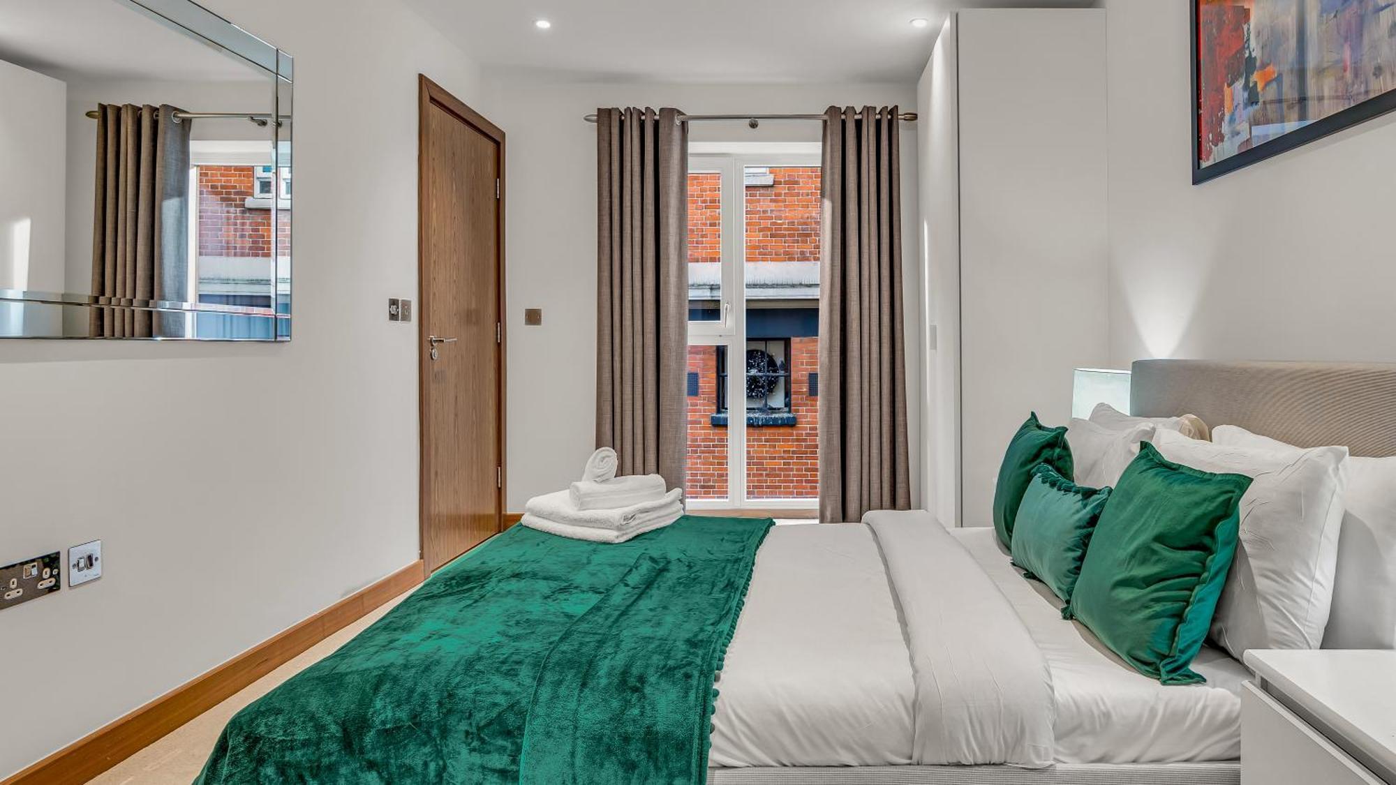 Modern Close To Colombia Road Market London