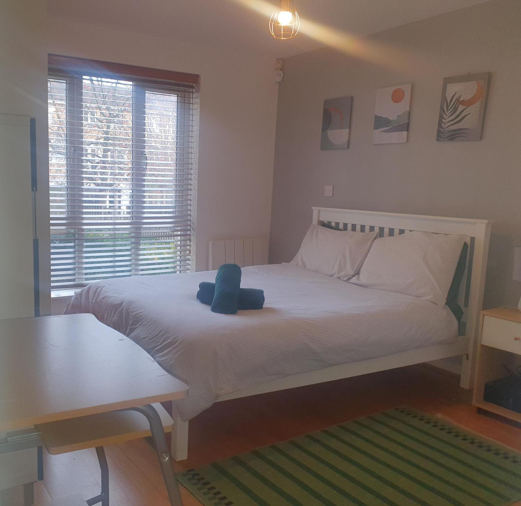 Apartment Easy - Bright And Airy 2bed Apart