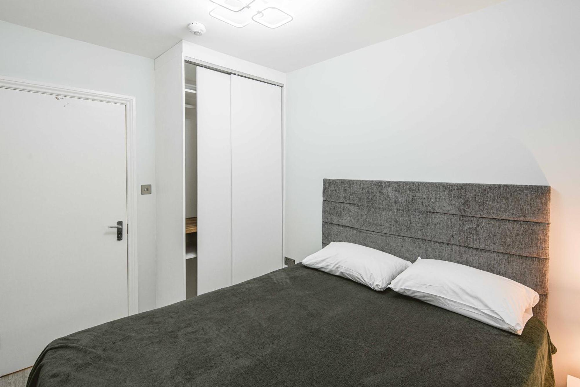 Apartamento Roof Haven At Kensington Mews Londres