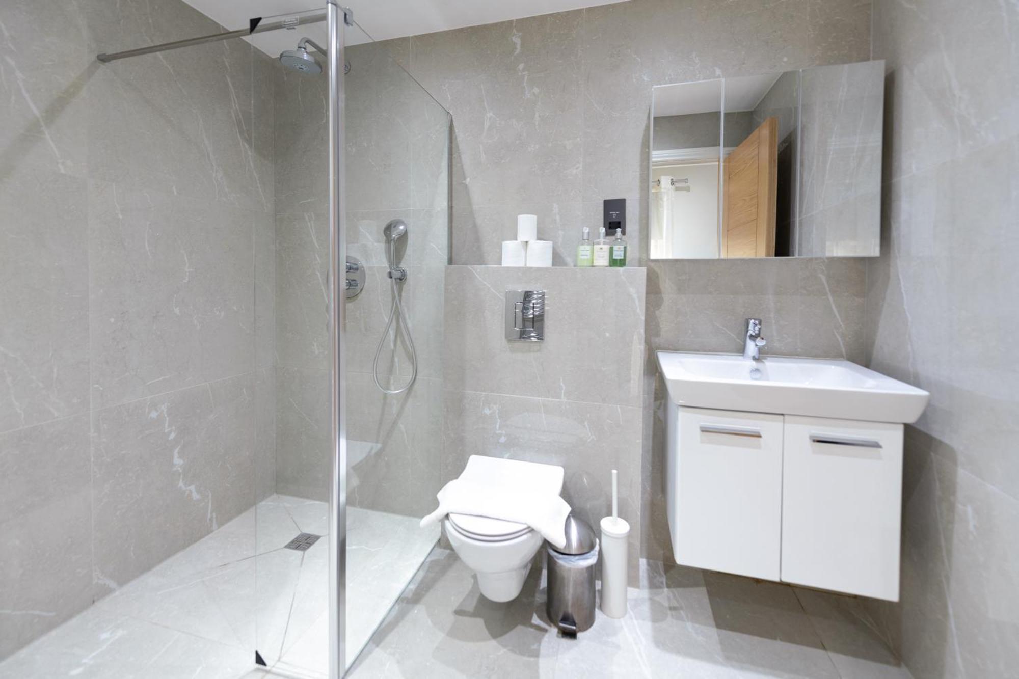 Ealing Residency Aparthotel *