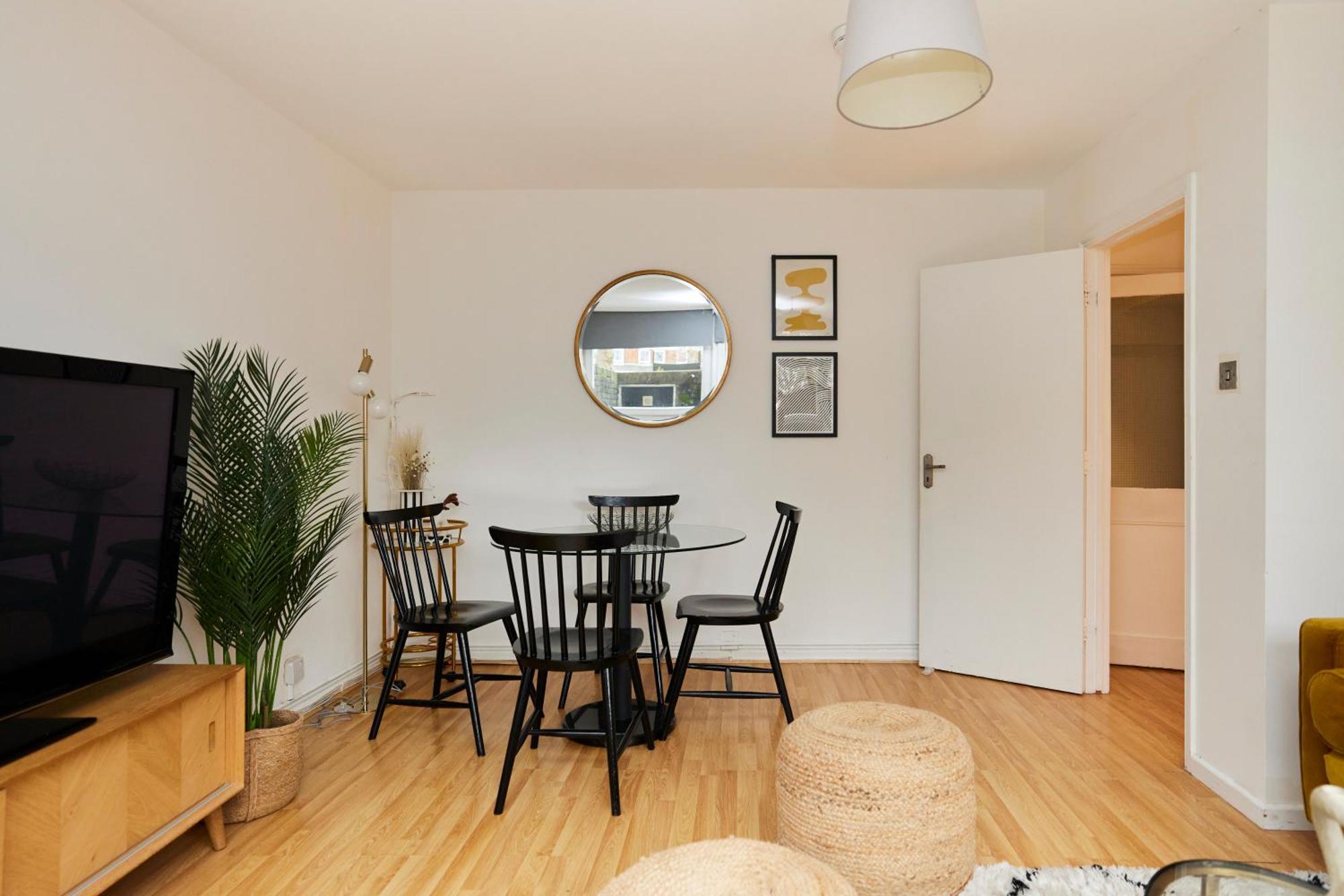 The Kennington Park Crib - Lovely 2bdr Flat With Garden Apartamento Londres