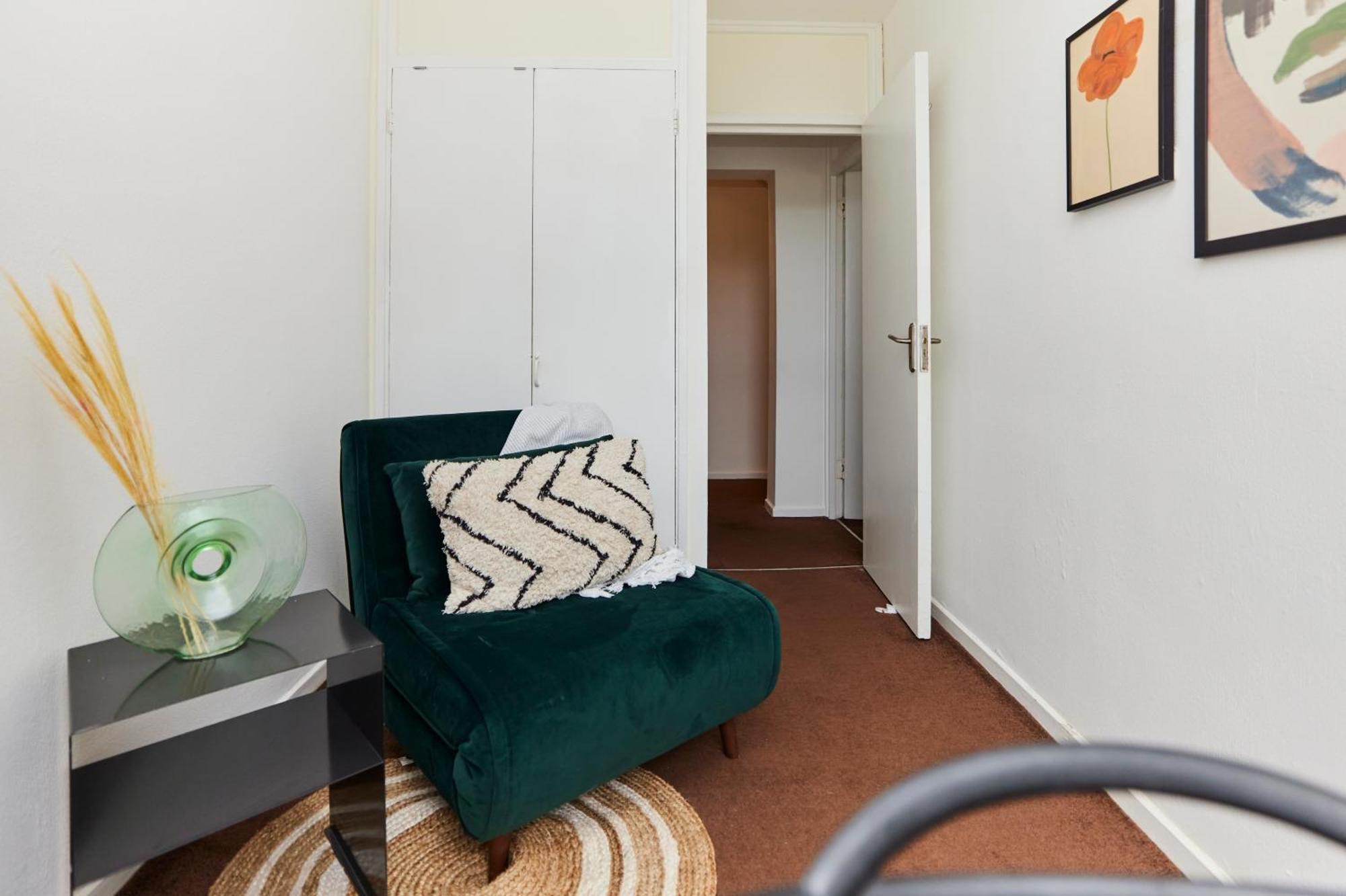 The Kennington Park Crib - Lovely 2bdr Flat With Garden Apartamento