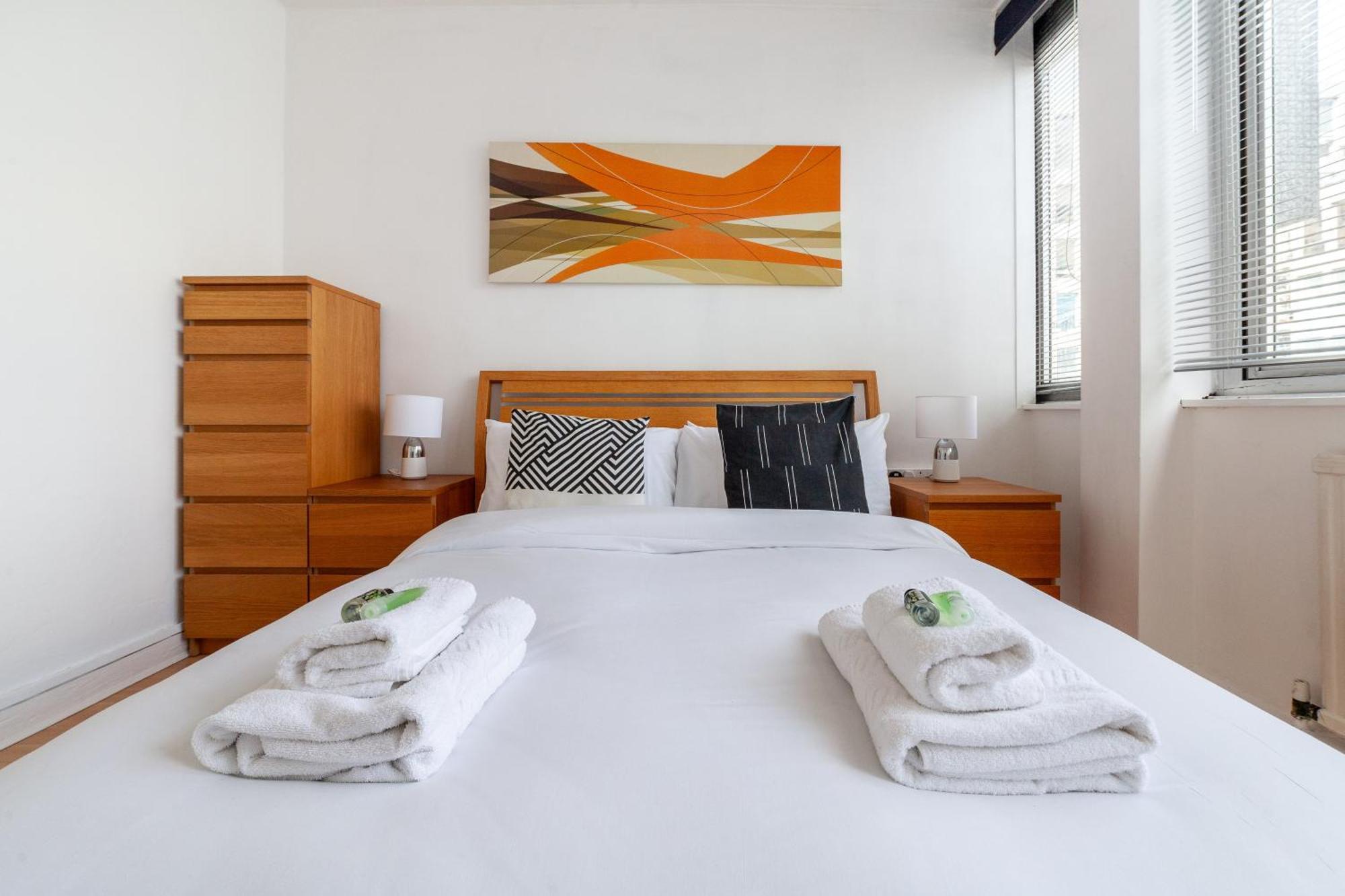 Shiny 1br Flat In Fitzrovia, 2 Min To Tube Apartment