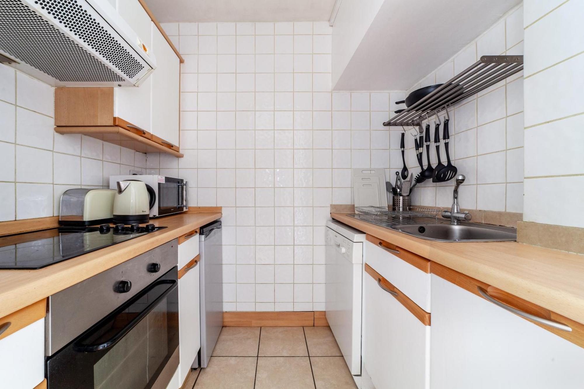 Apartment Shiny 1br Flat In Fitzrovia, 2 Min To Tube London