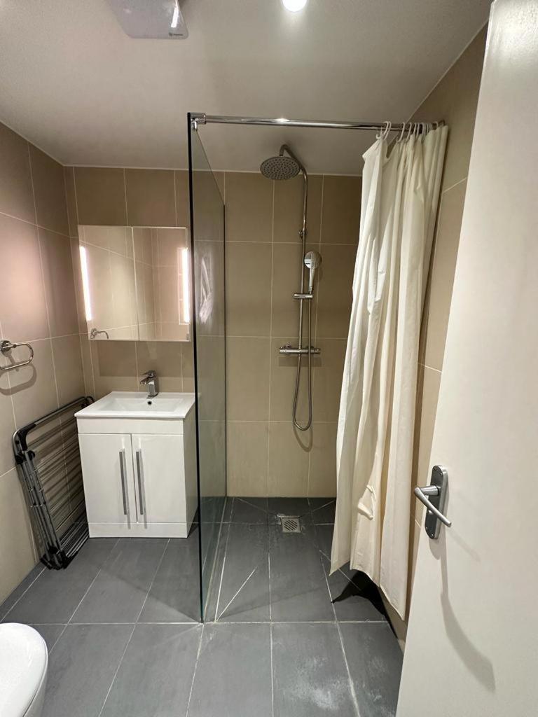 The Chapter- Knightsbridge Apartment