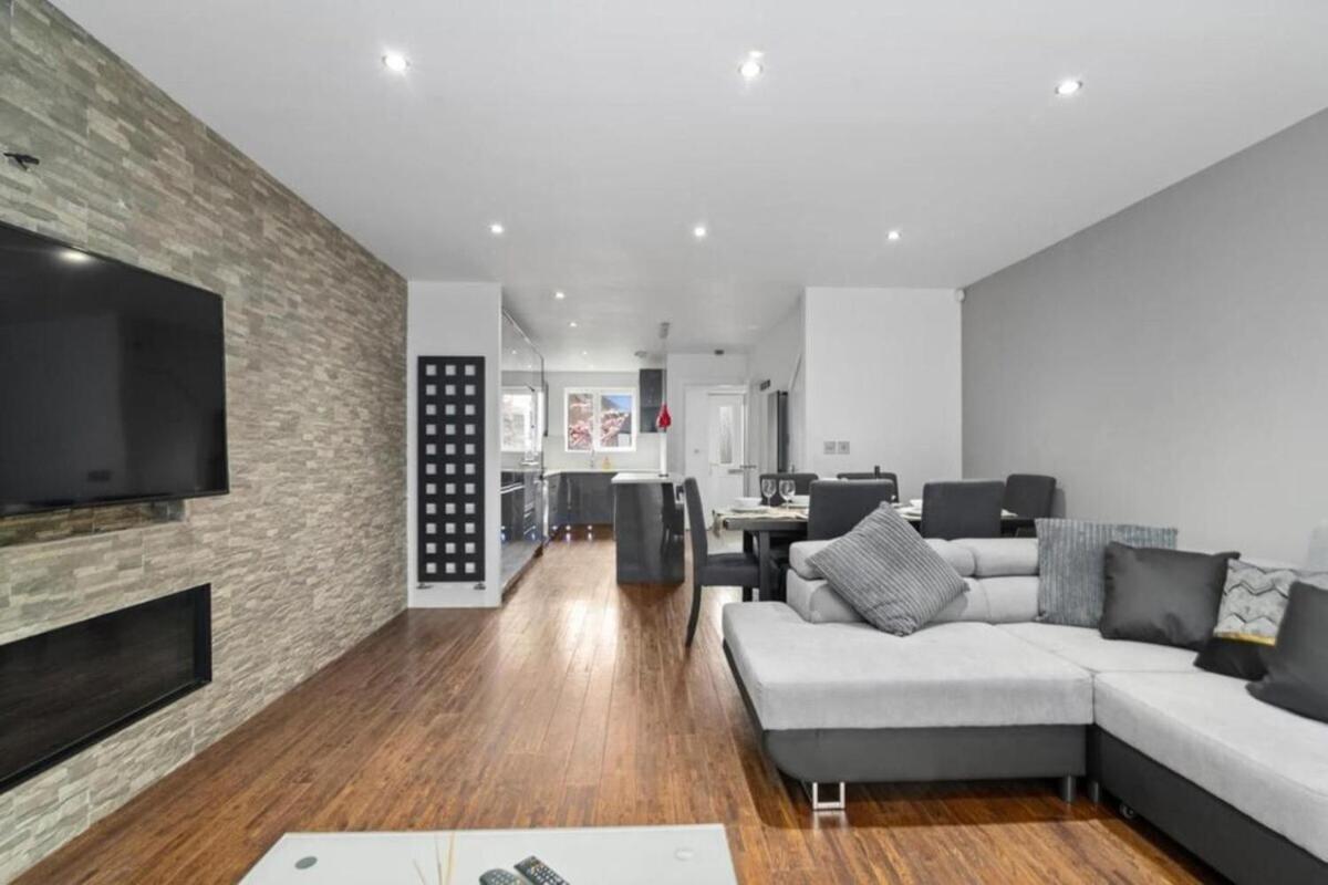 Superb Stonewall Terrace Ferienhaus London