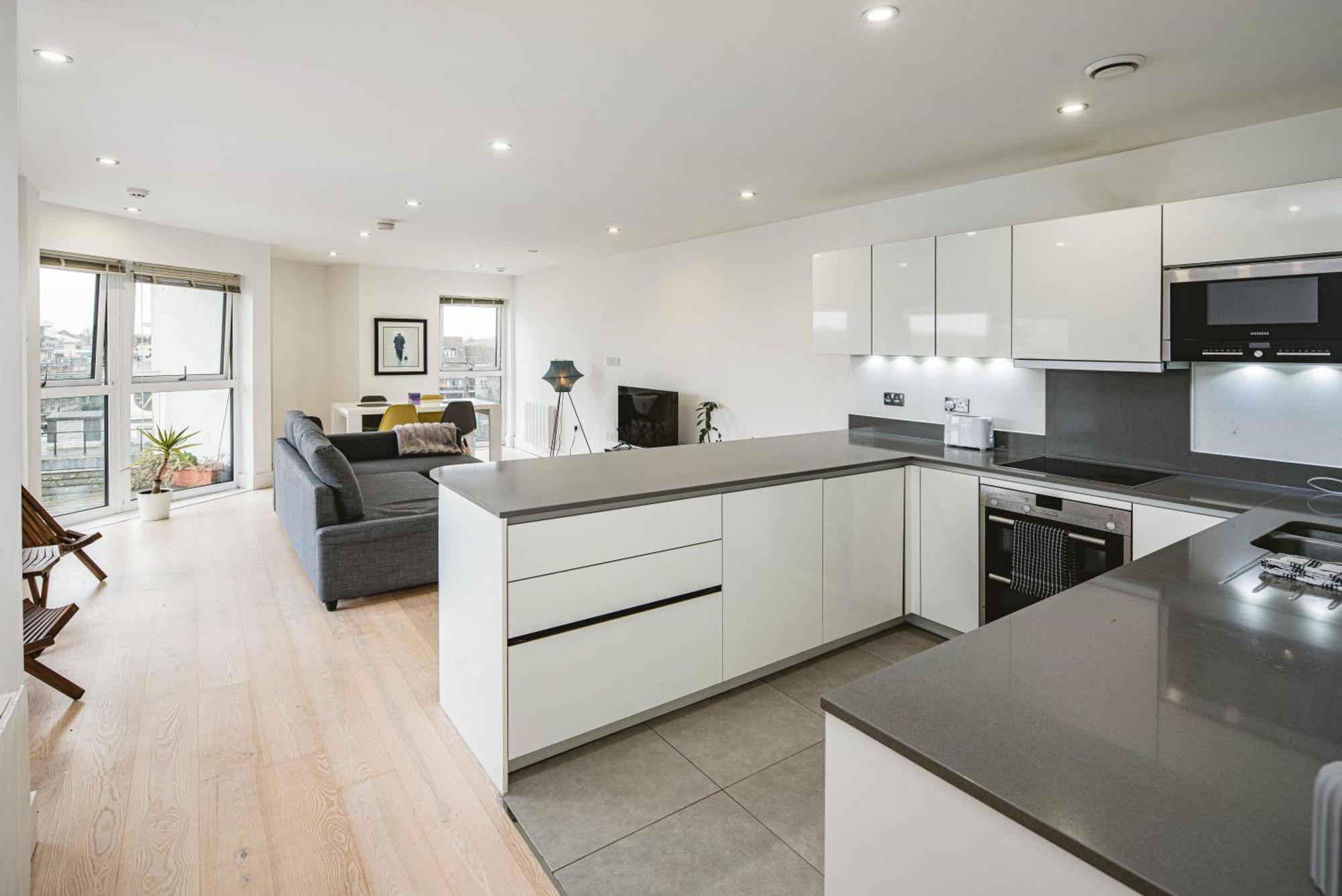 2bed Flat With The View/kingston London