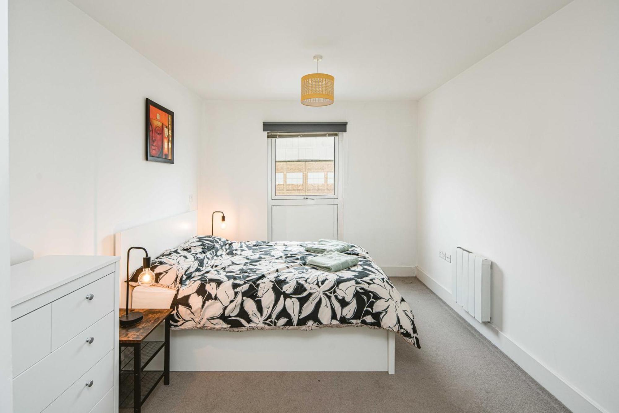 Apartment 2bed Flat With The View/kingston *