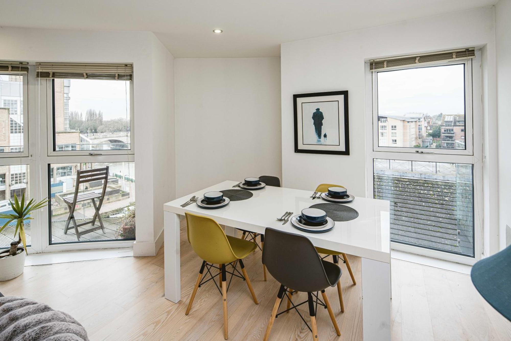 2bed Flat With The View/kingston Apartment