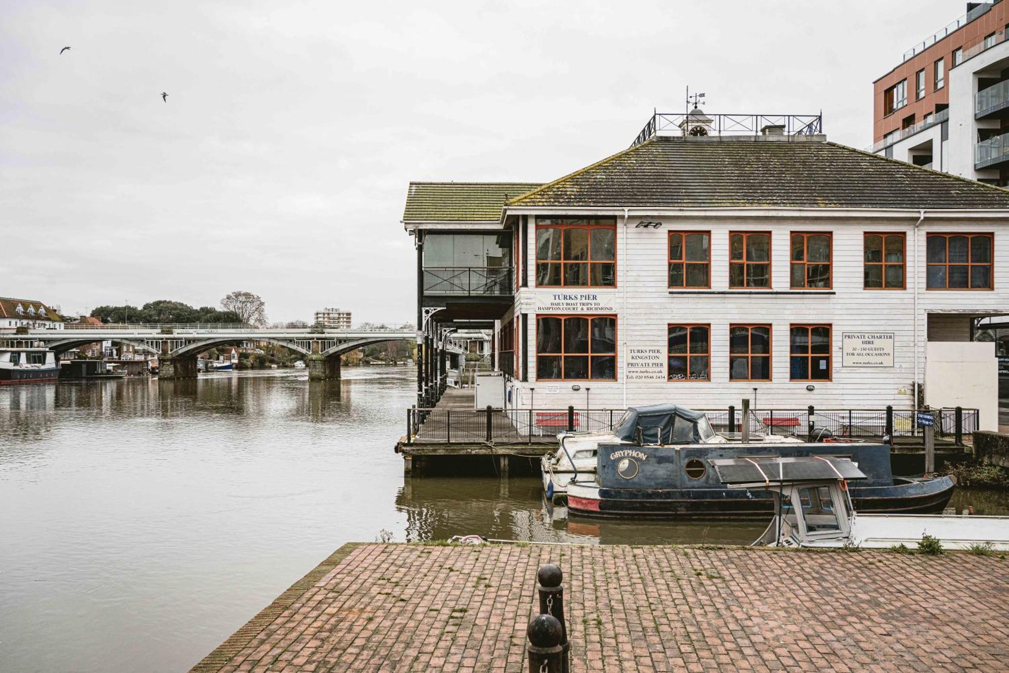 Apartment 2bed Flat With The View/kingston *