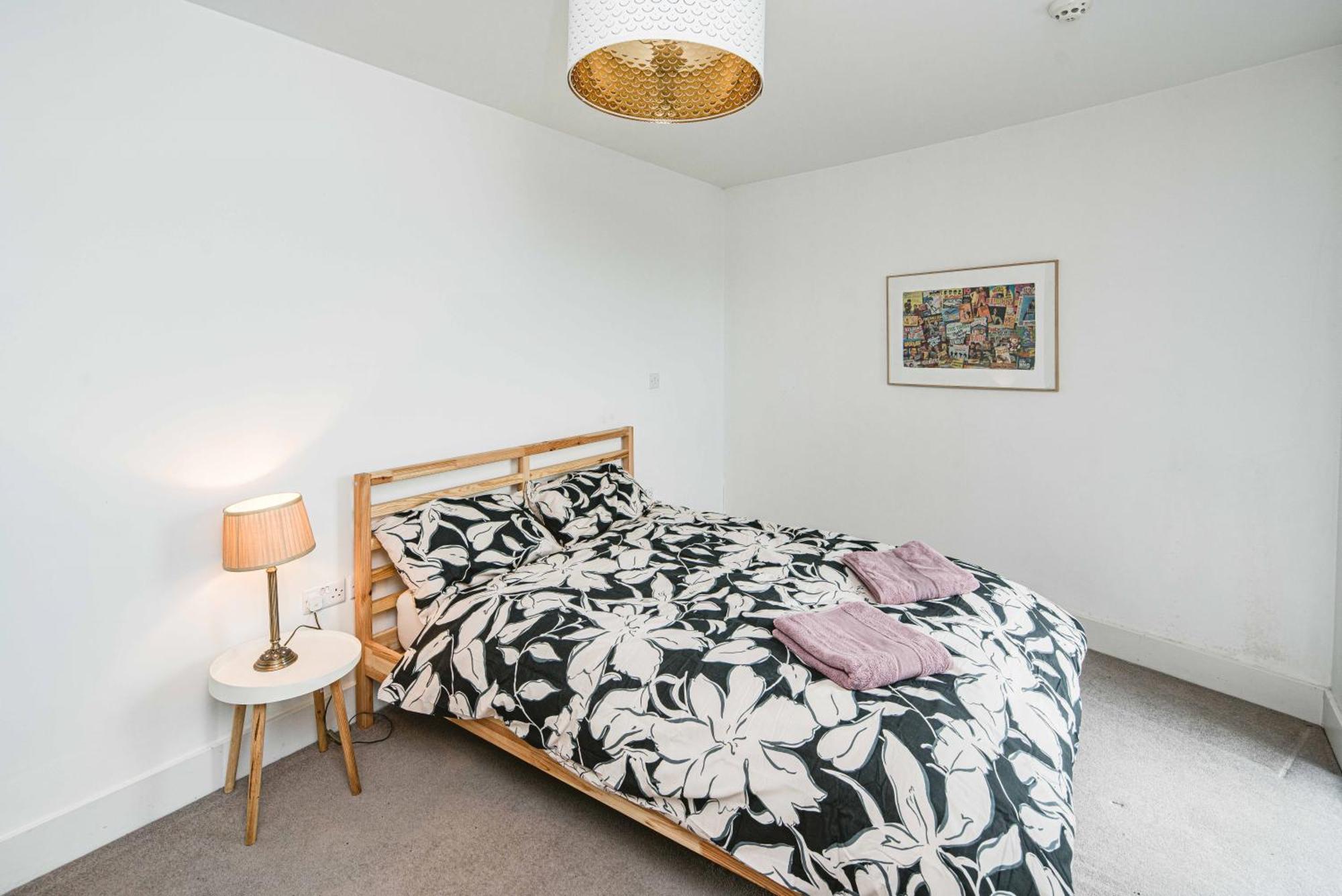 Apartment 2bed Flat With The View/kingston *